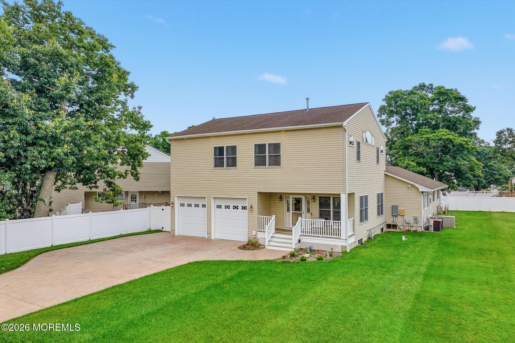 89 Venus Lane