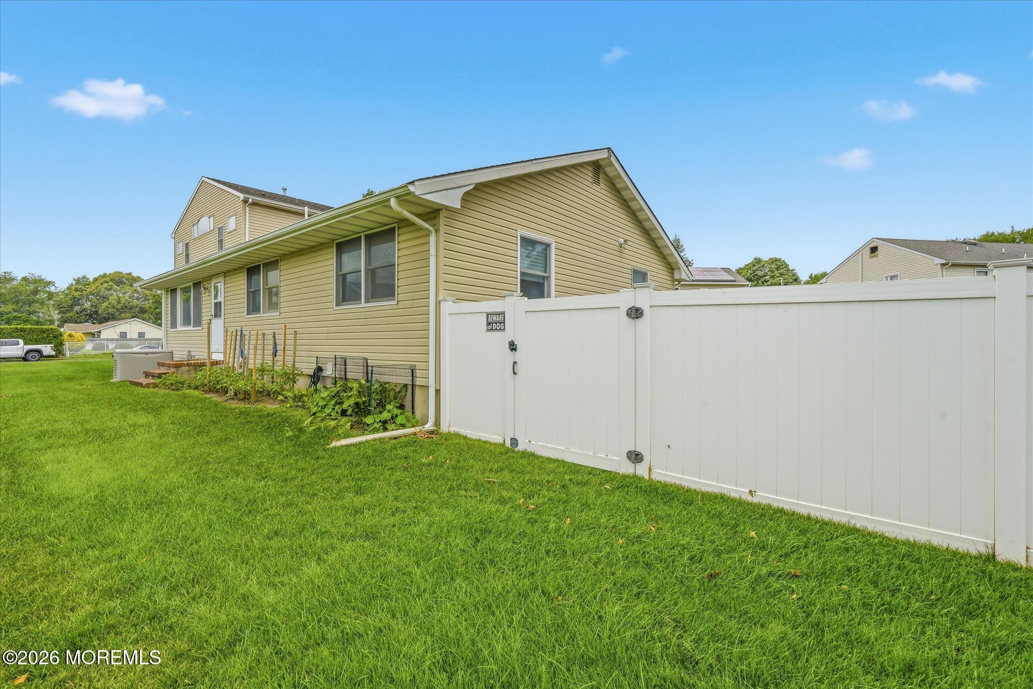 89 Venus Lane