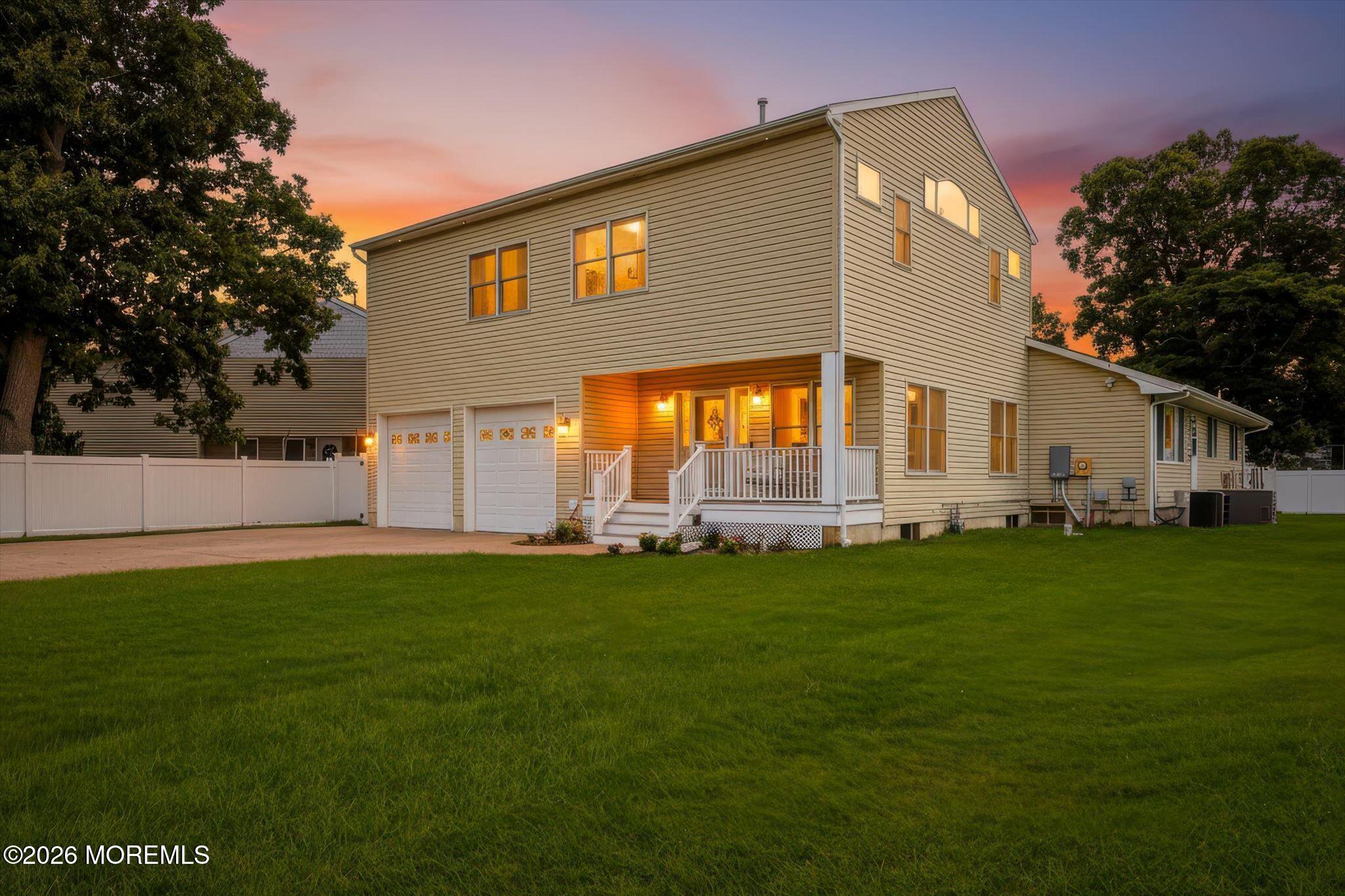 89 Venus Lane