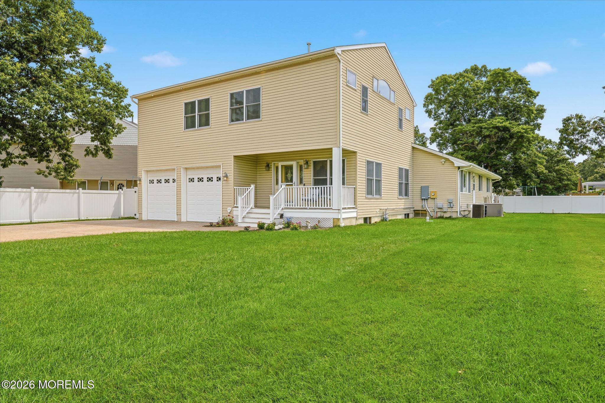 89 Venus Lane