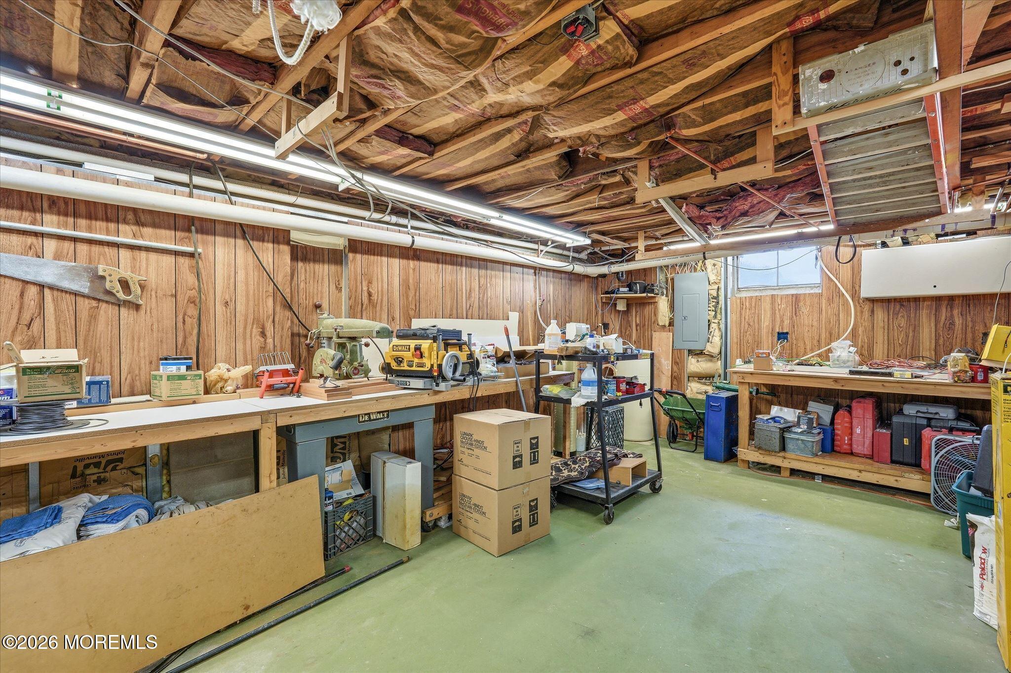 89 Venus Lane