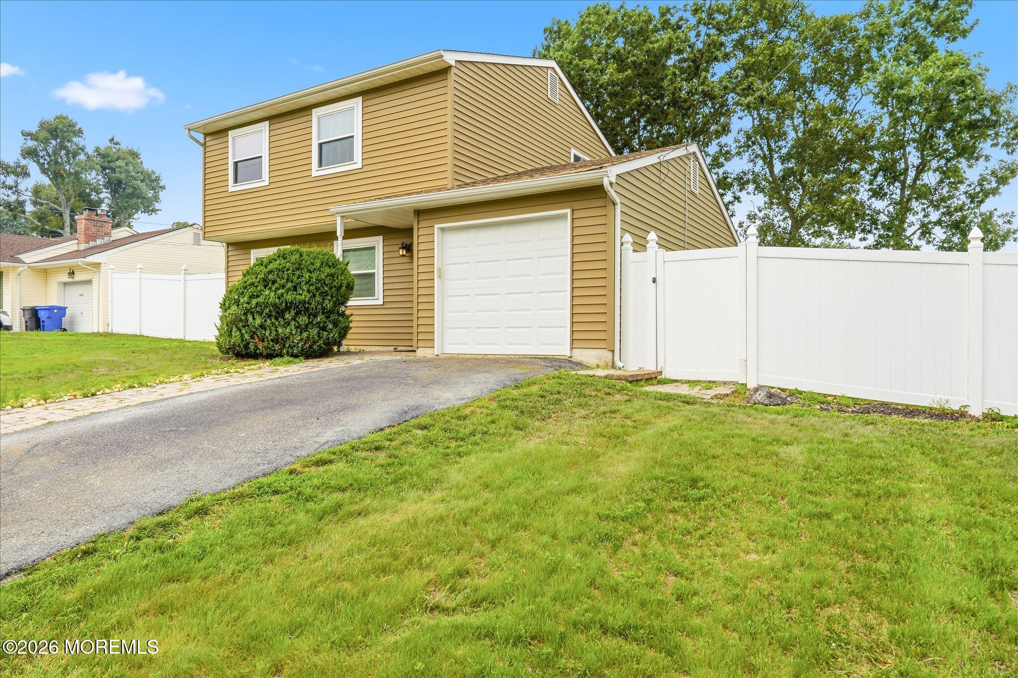 1948 Teakwood Road