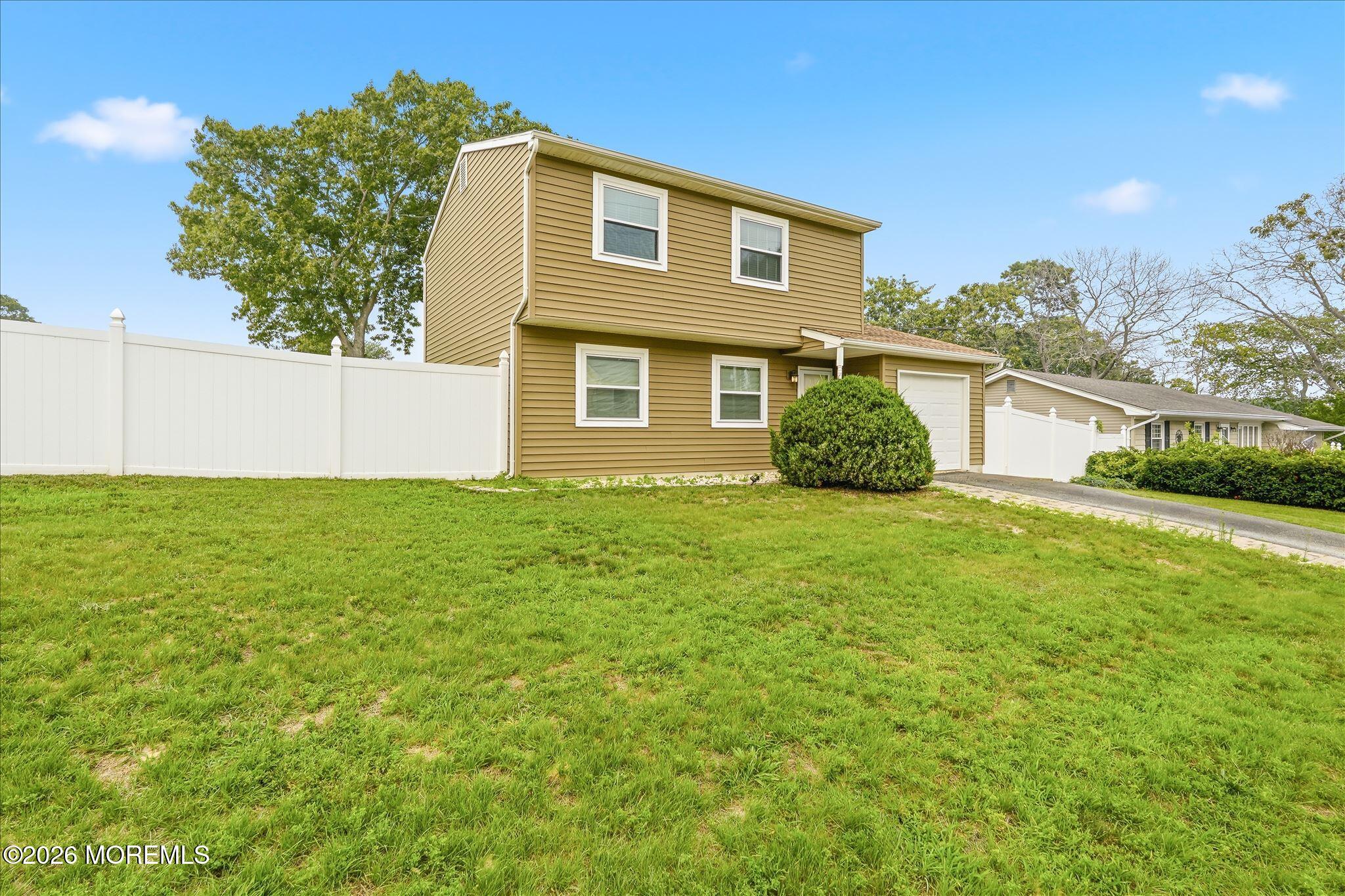 1948 Teakwood Road