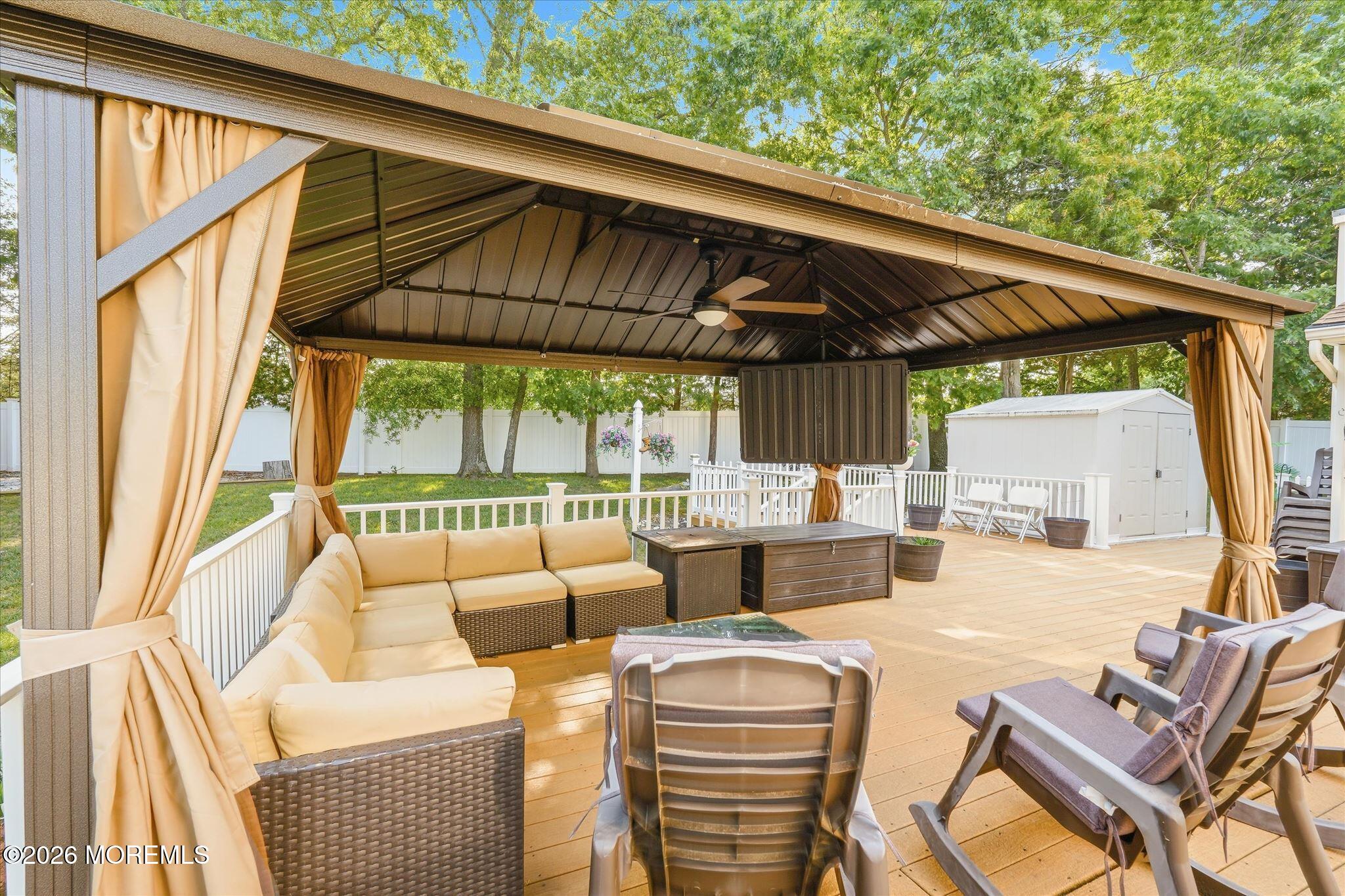 1117 S Maplecrest Court