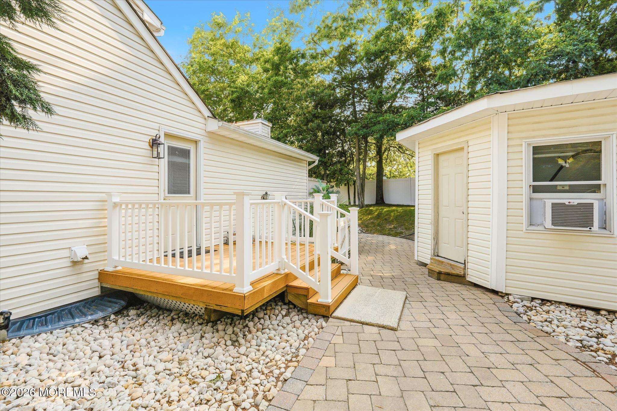 1117 S Maplecrest Court