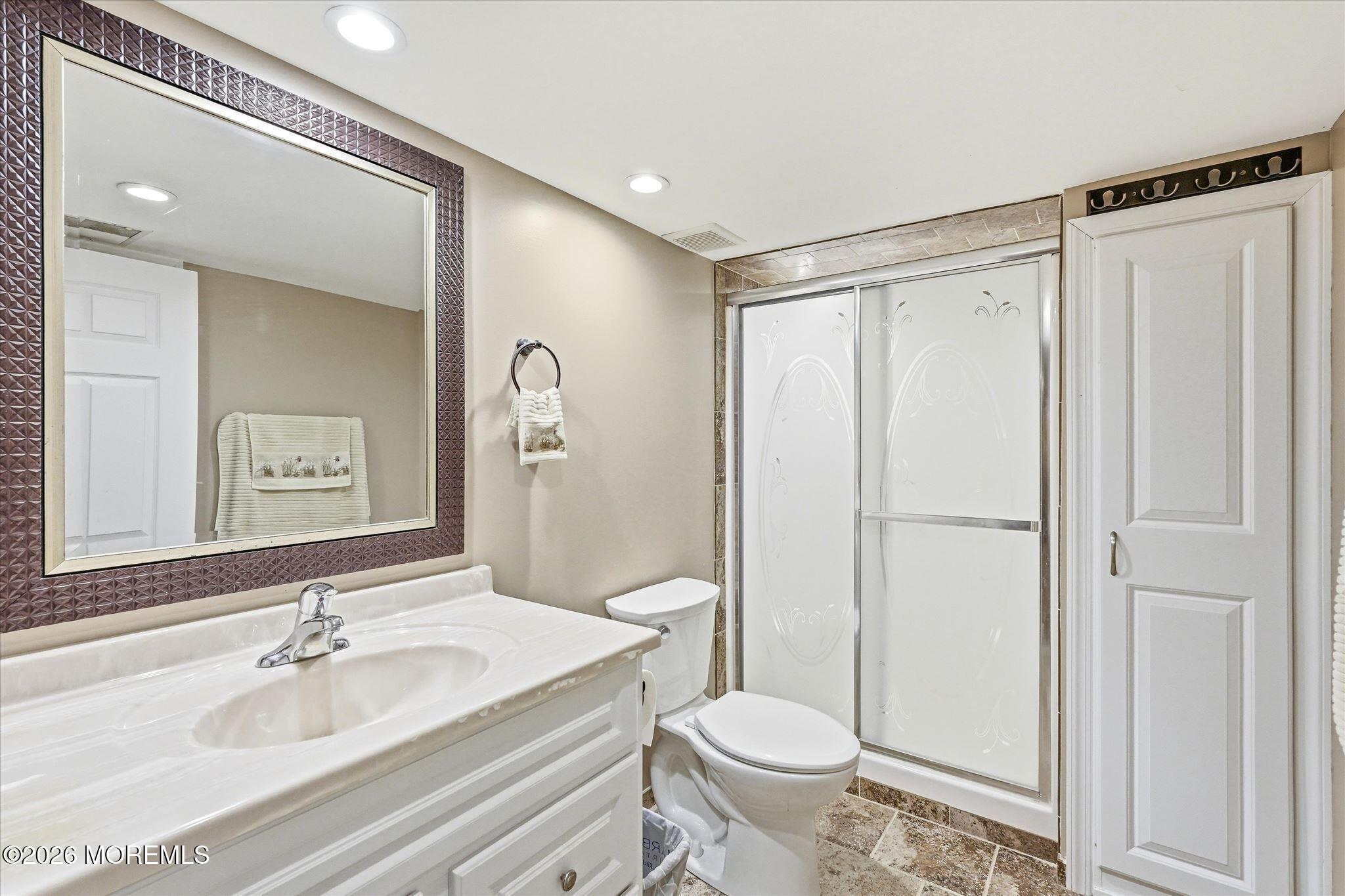 1117 S Maplecrest Court