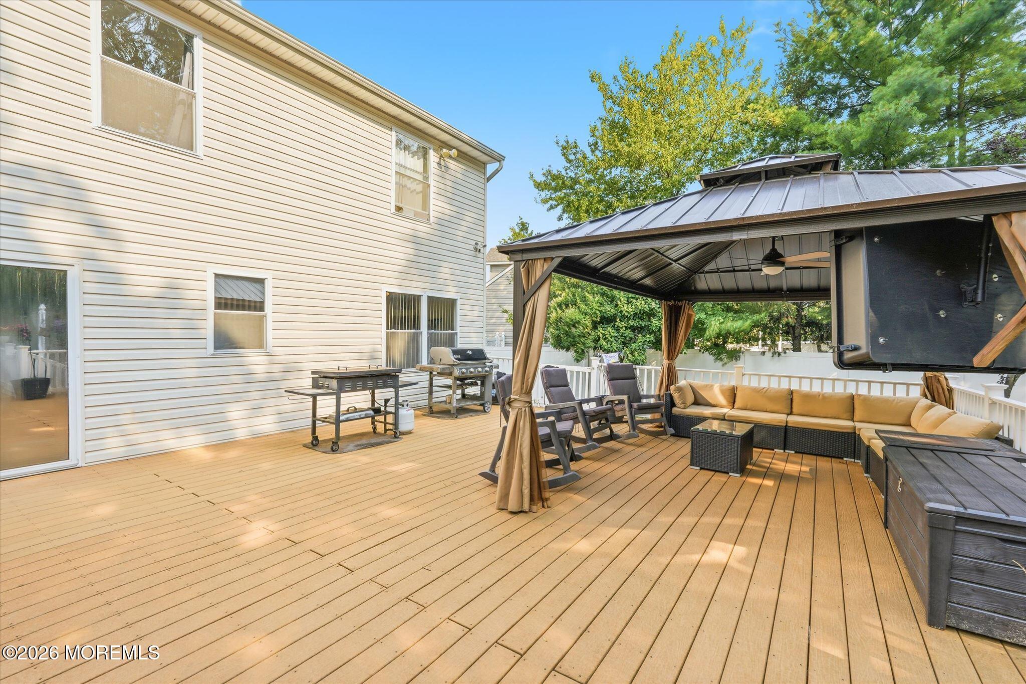 1117 S Maplecrest Court