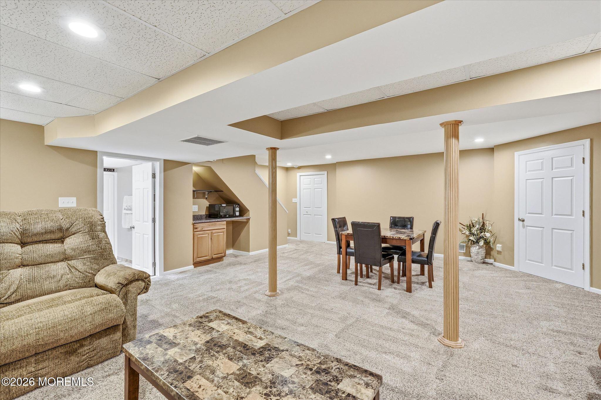 1117 S Maplecrest Court