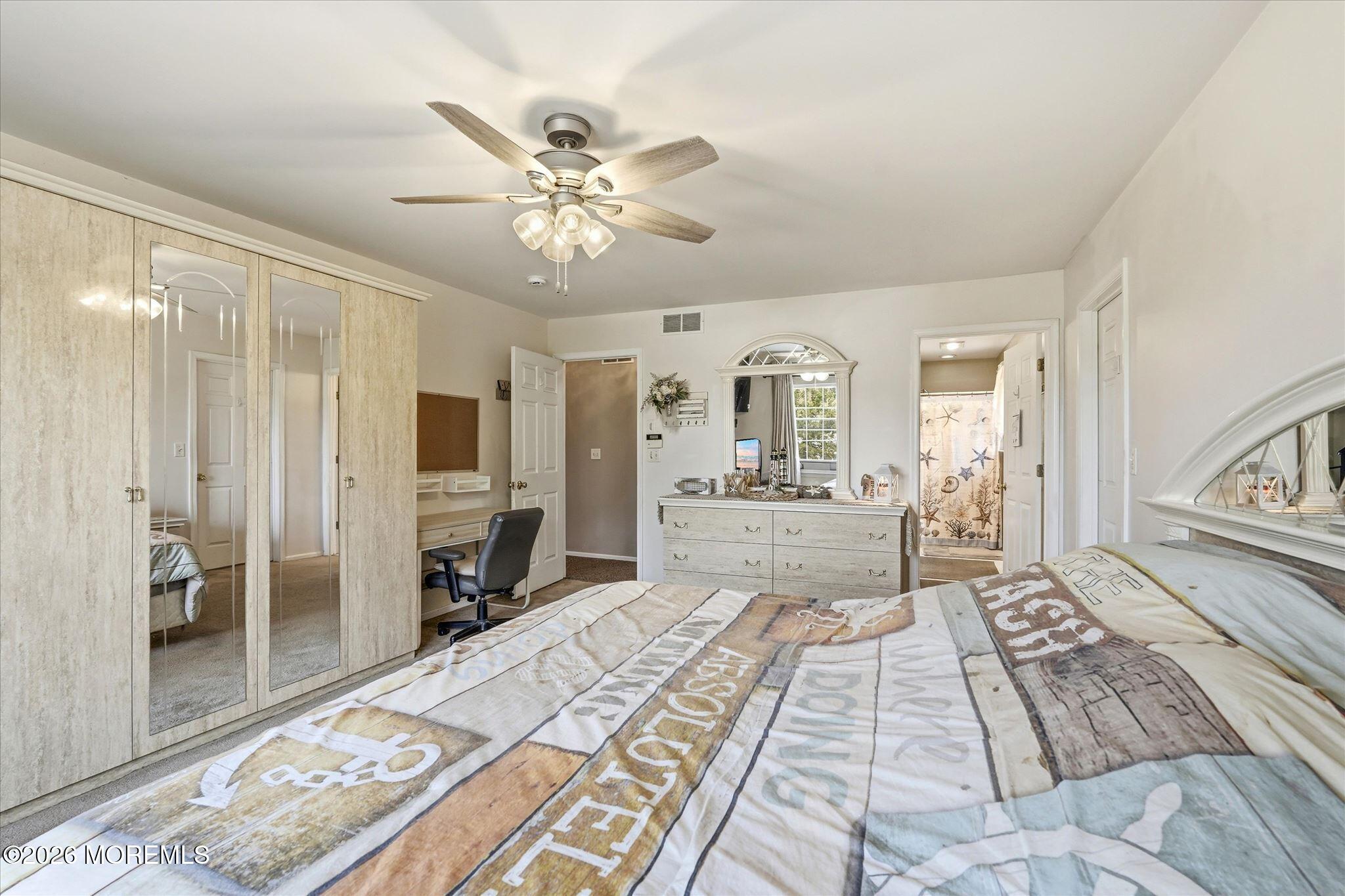 1117 S Maplecrest Court