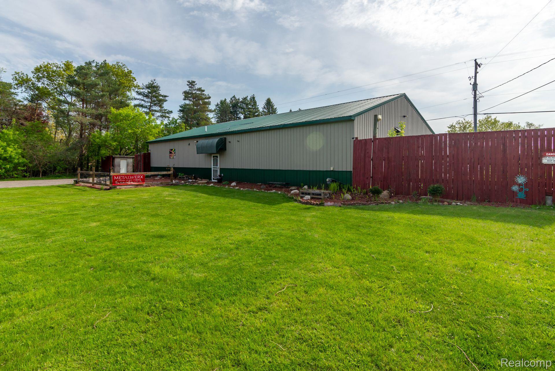 8034 N MCKINLEY Road