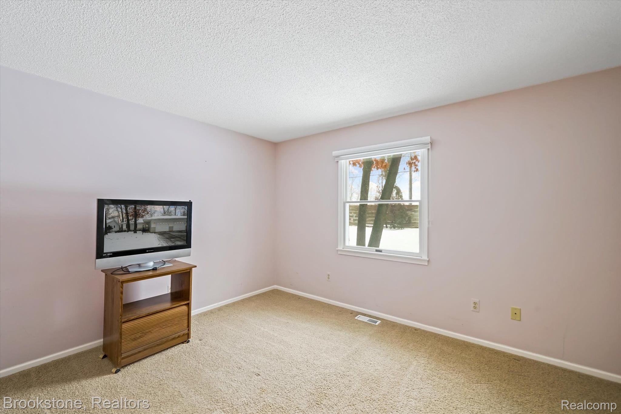 3970 BUTTERNUT Court
