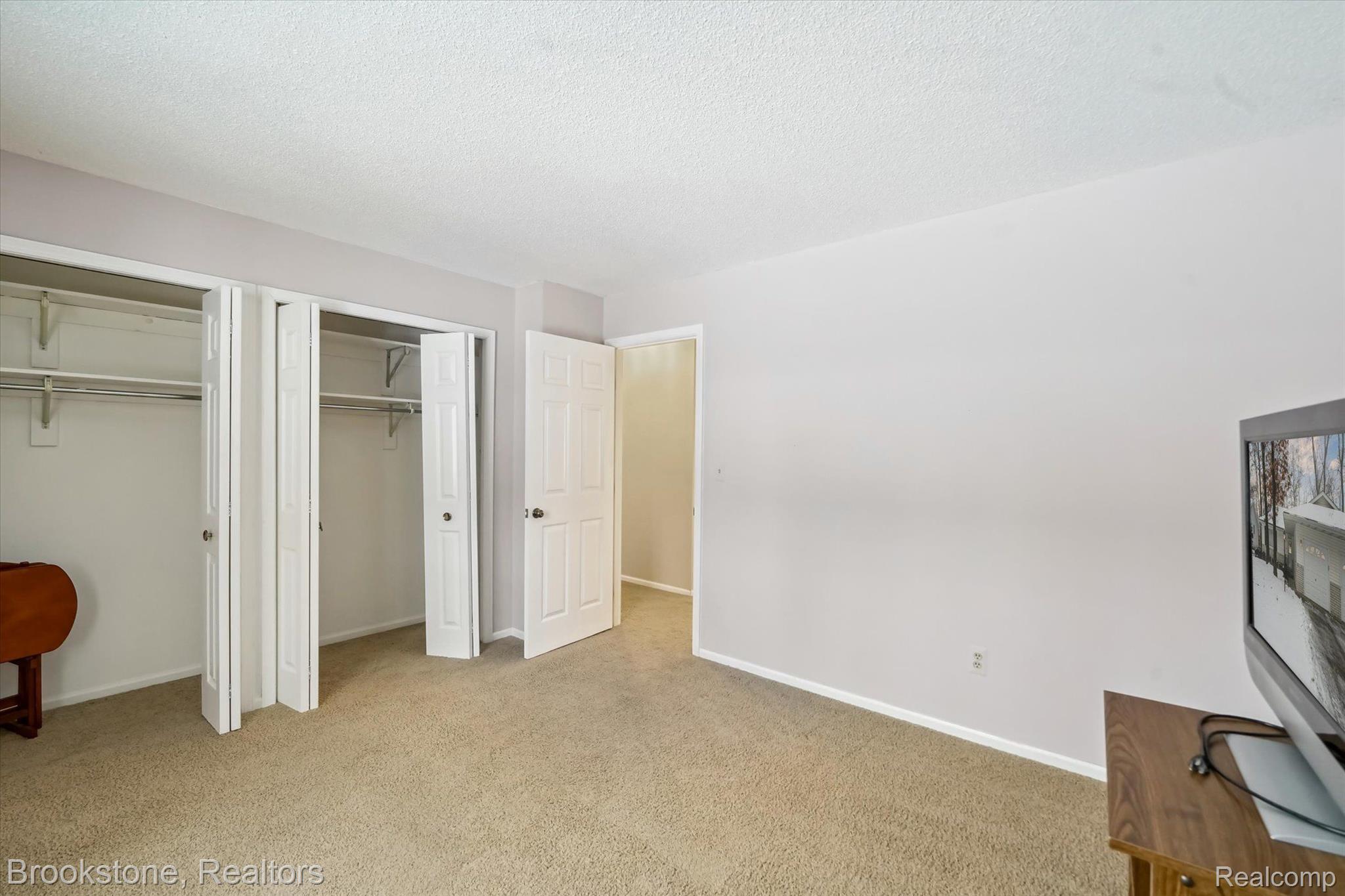 3970 BUTTERNUT Court