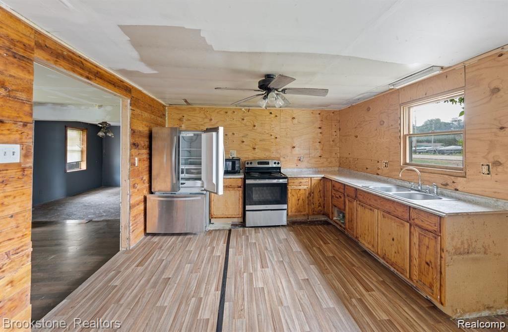 9034 BAY CITY FORESTVILLE Road