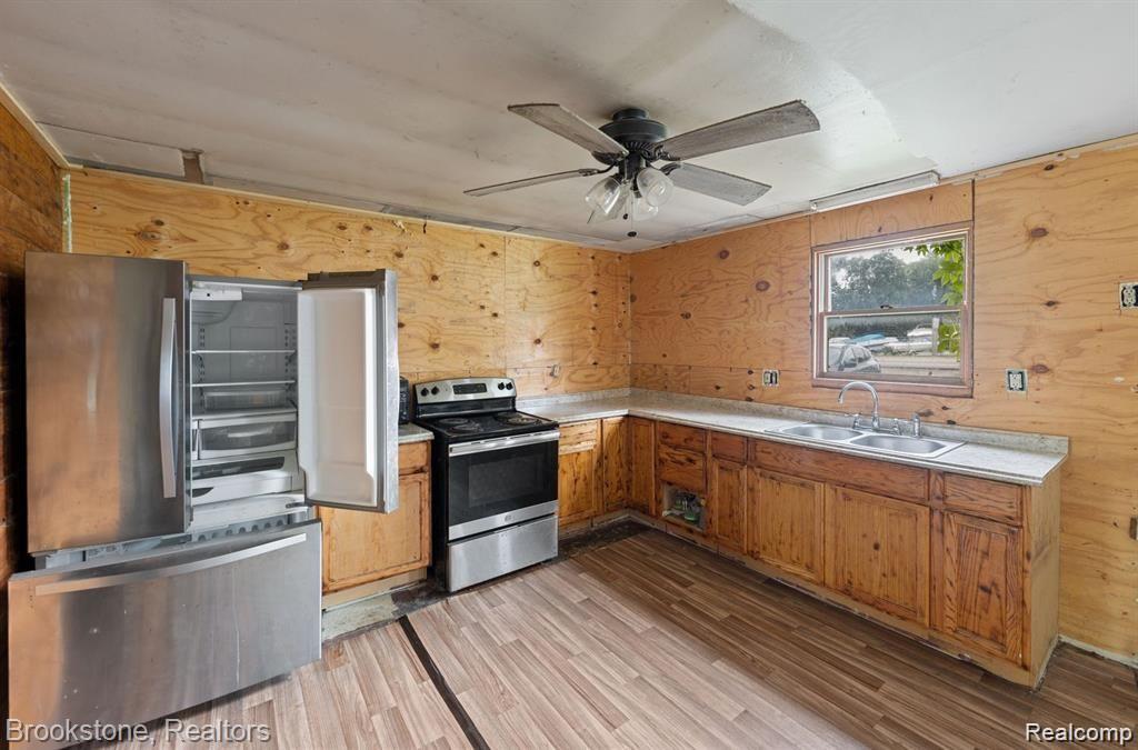 9034 BAY CITY FORESTVILLE Road