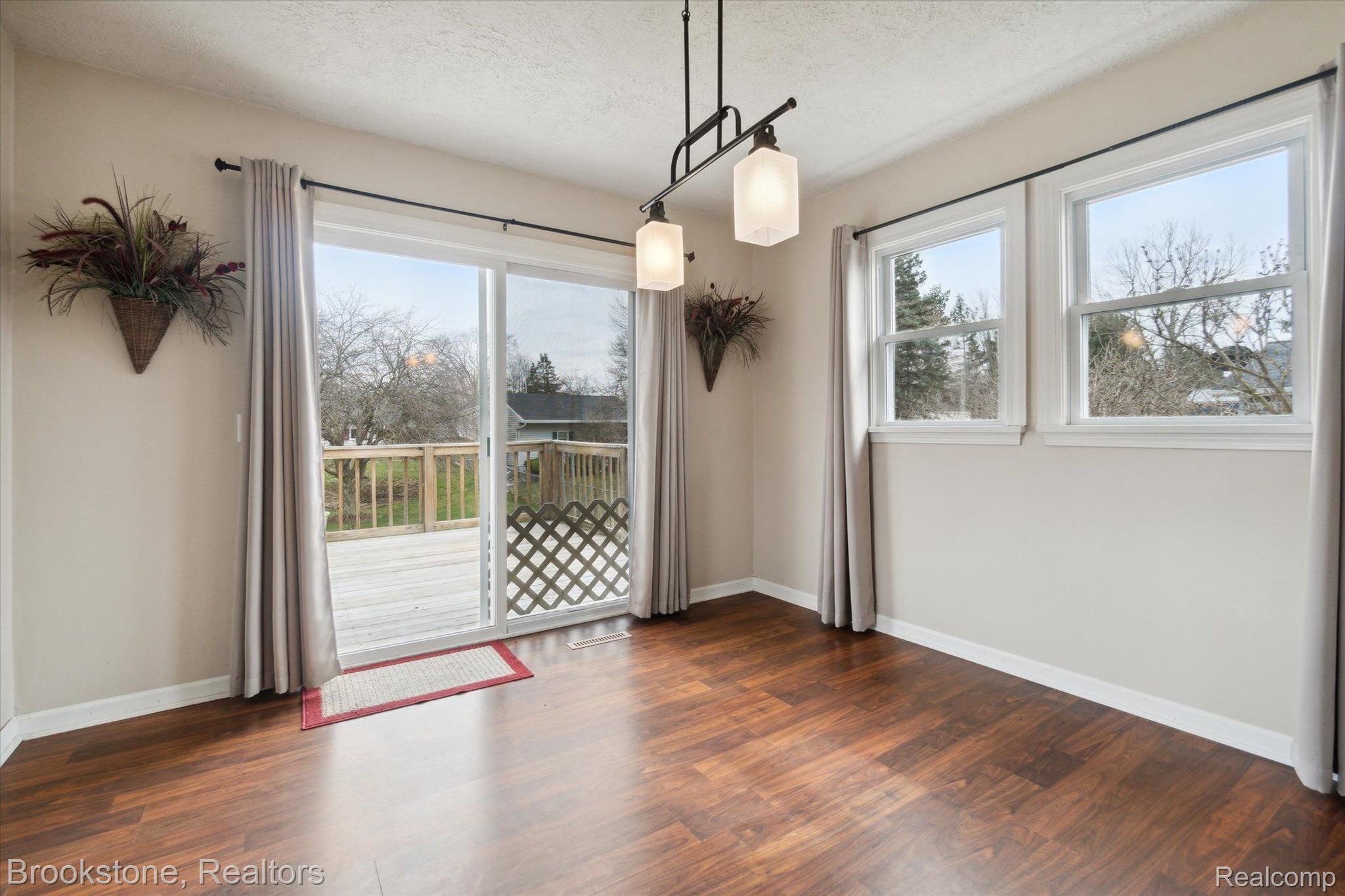 11170 JERRYSON Drive