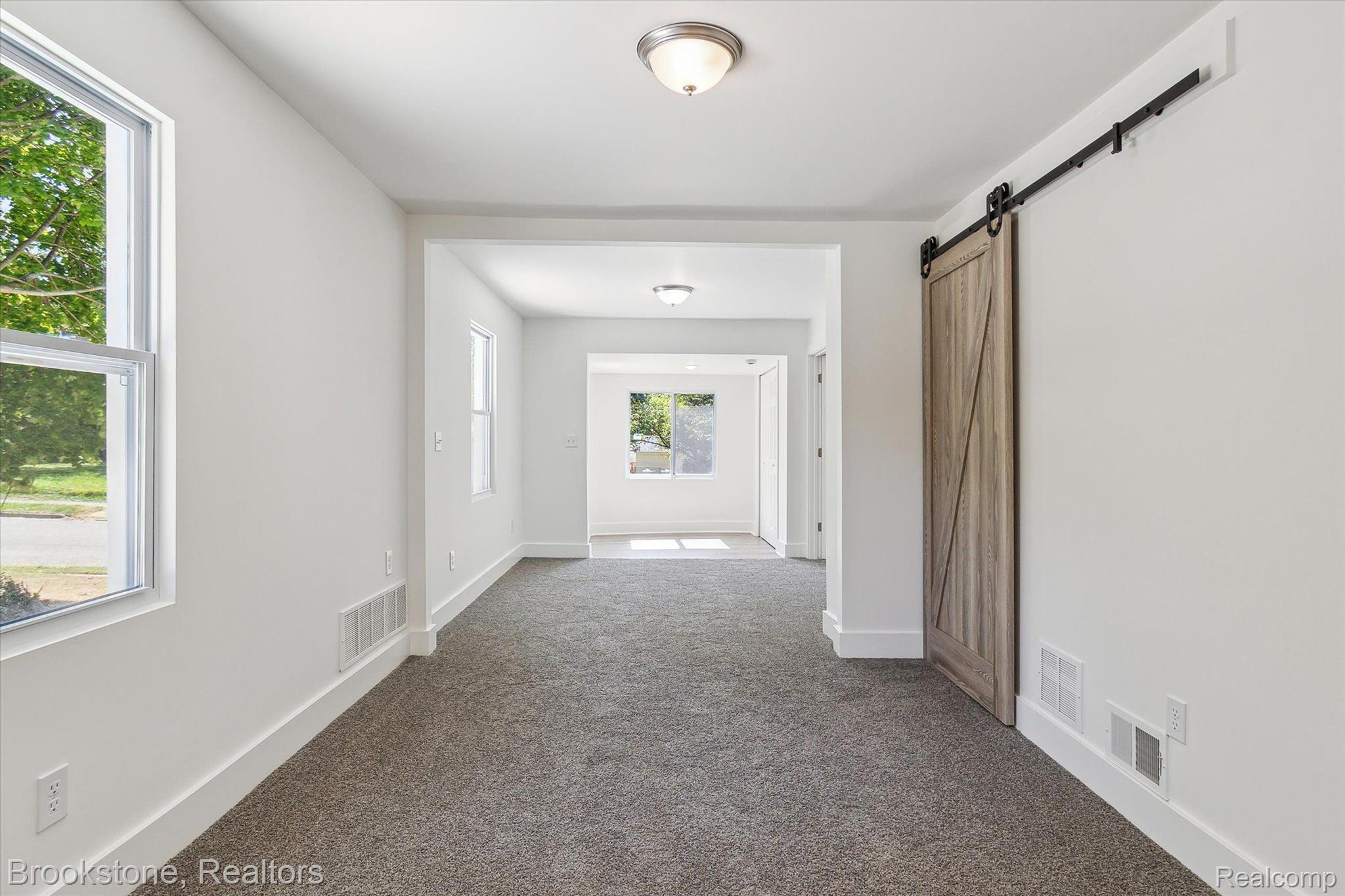 492 COLORADO Avenue
