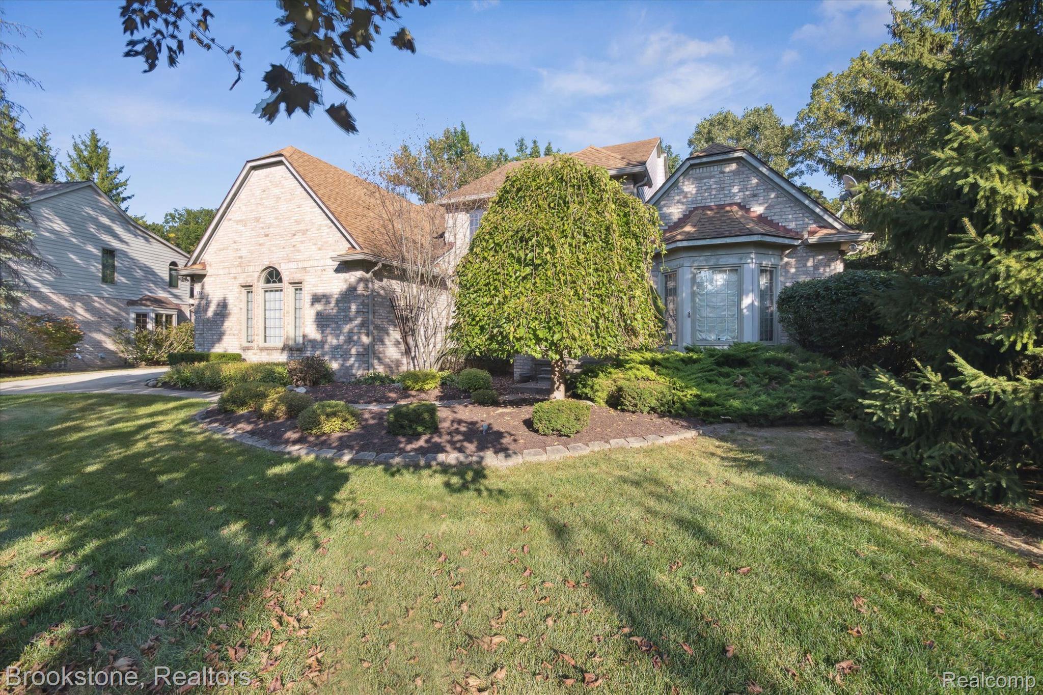 770 LAKEWOOD Drive