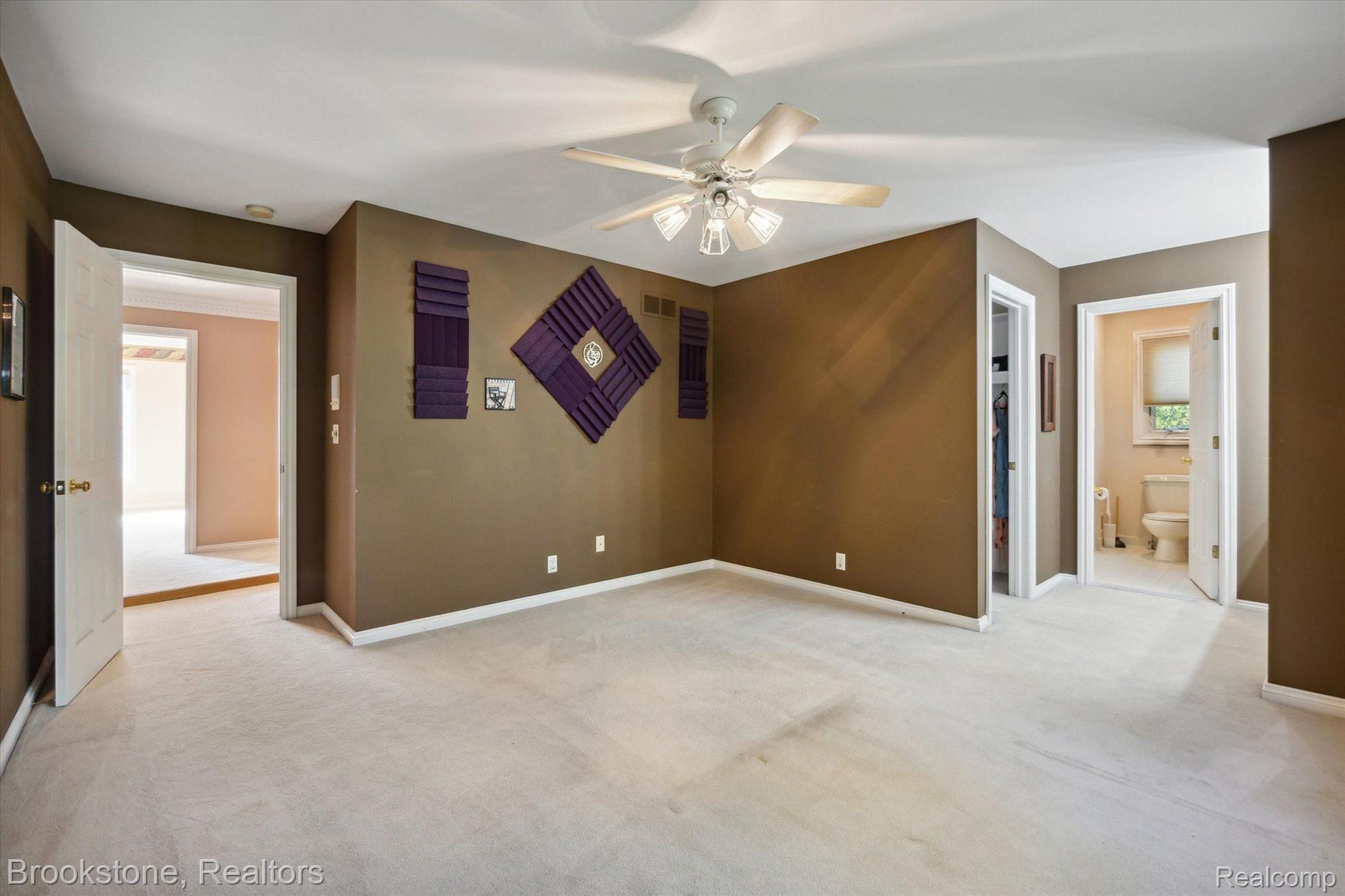 770 LAKEWOOD Drive