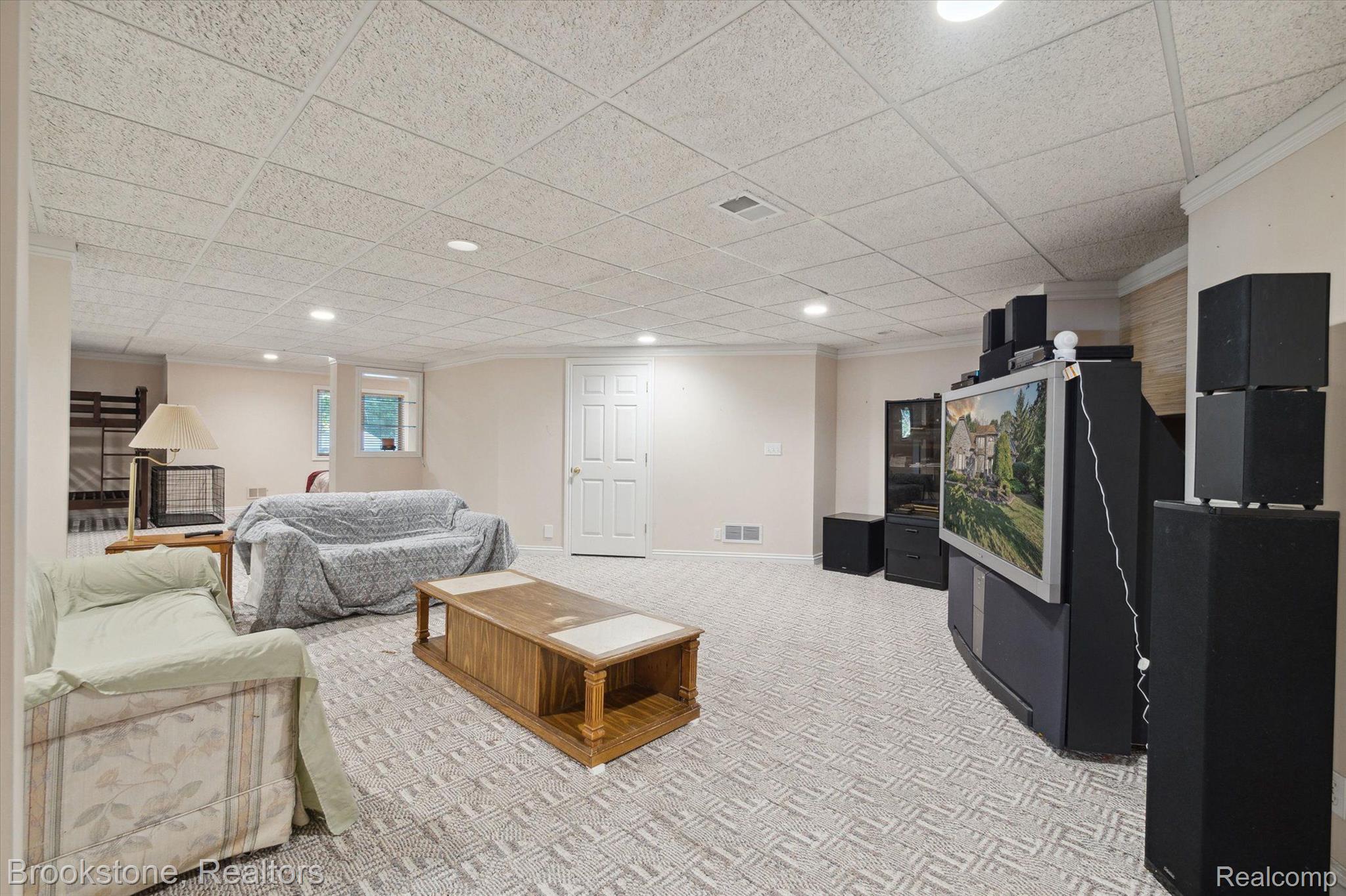 770 LAKEWOOD Drive