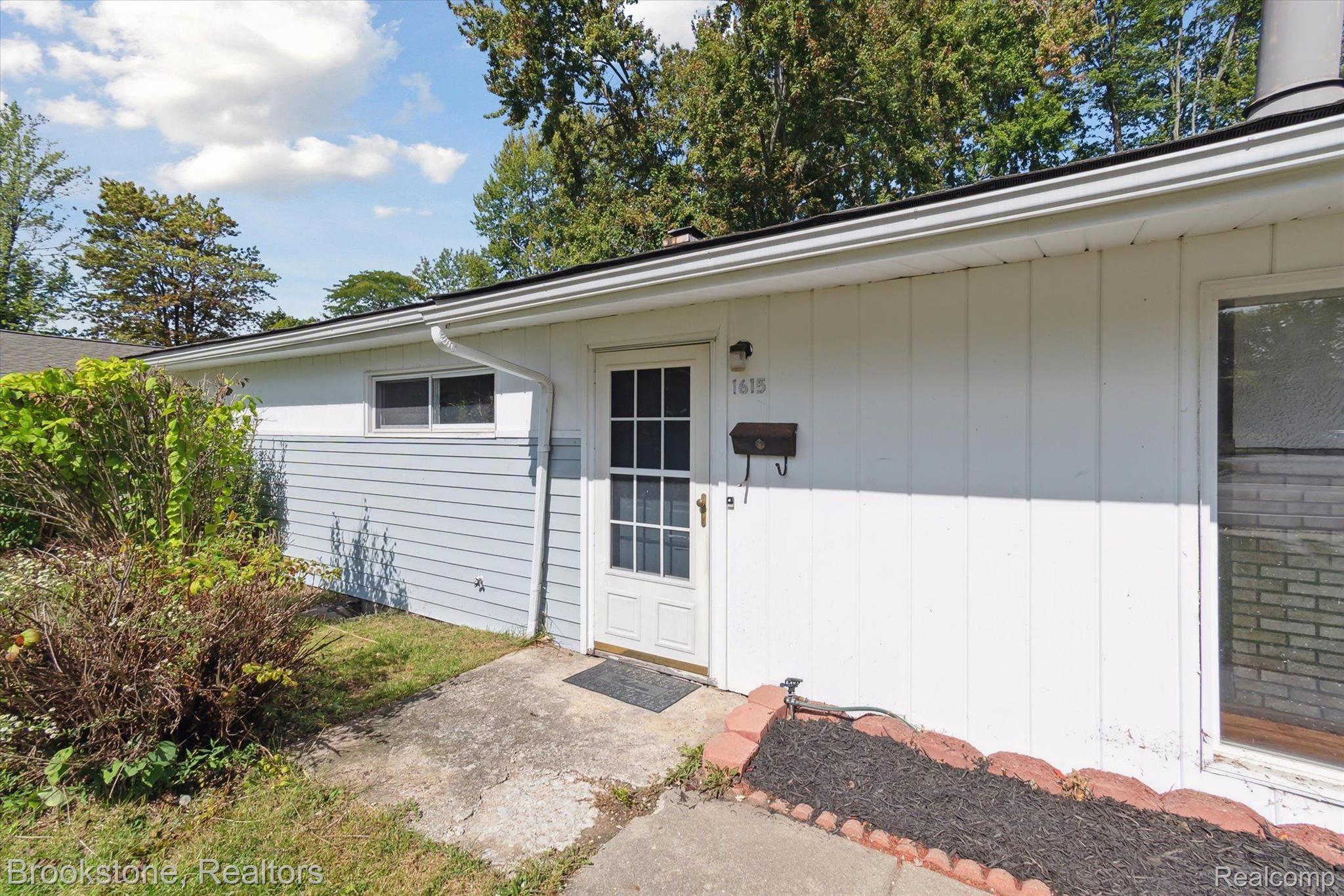 1615 Grove Road