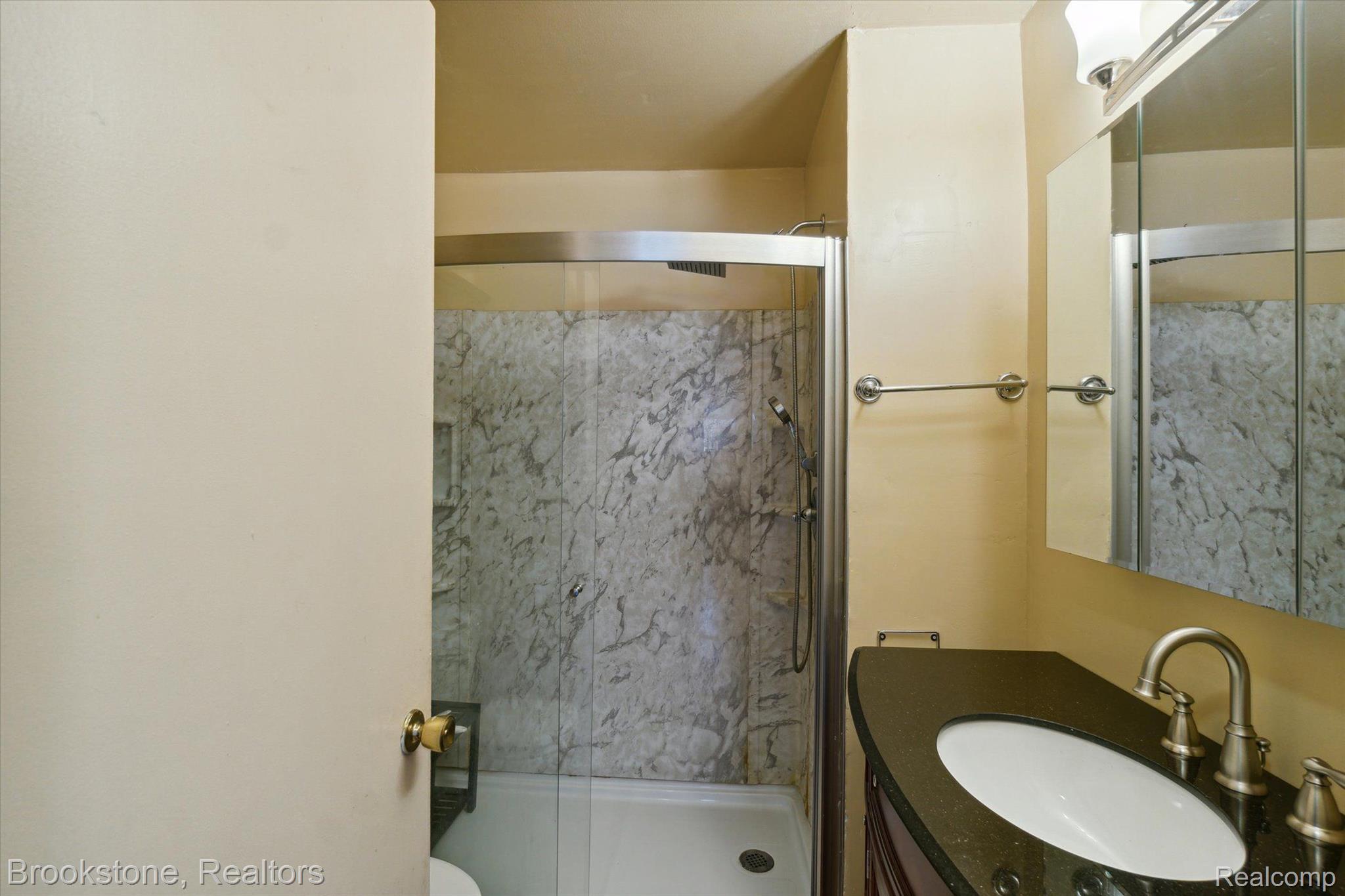 7018 DARYLL Drive