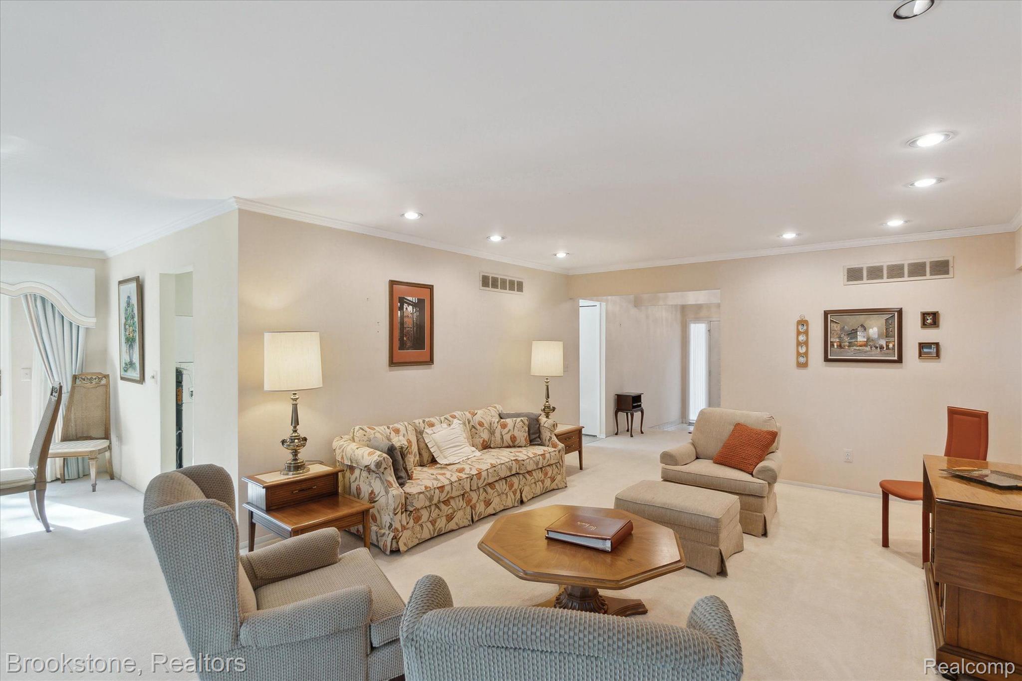 4065 JUSTIN Court