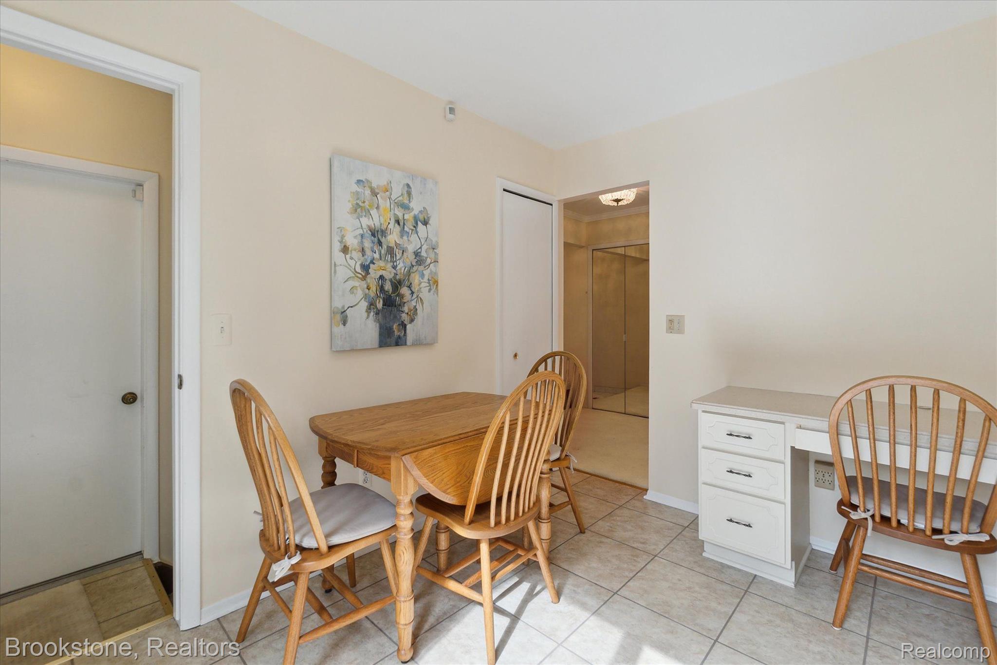 4065 JUSTIN Court