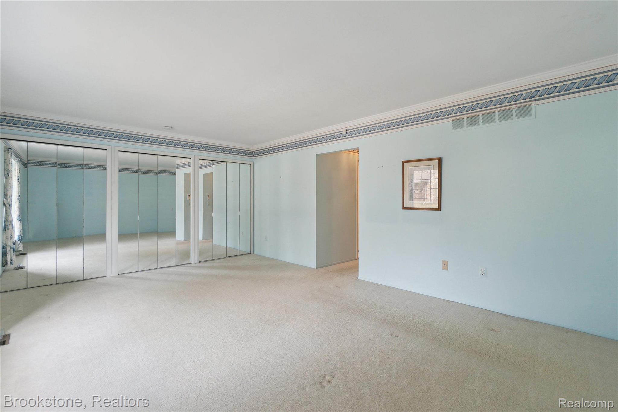 4065 JUSTIN Court
