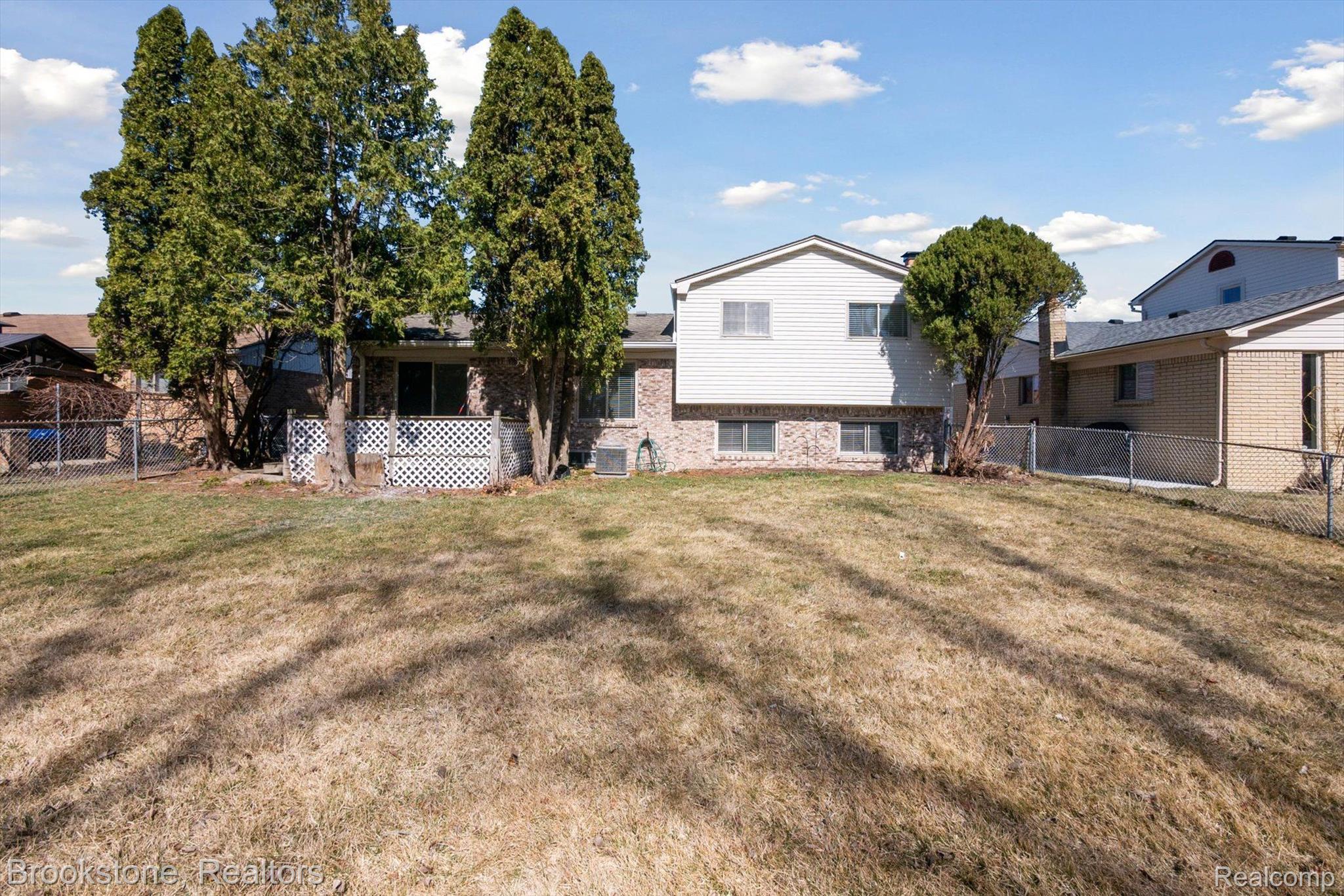 15478 PACKAN Drive