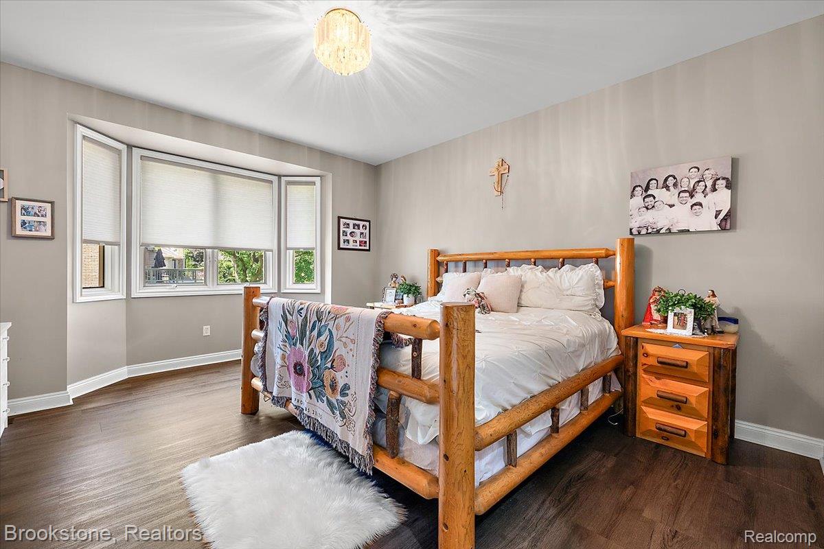 53641 Buckingham Lane