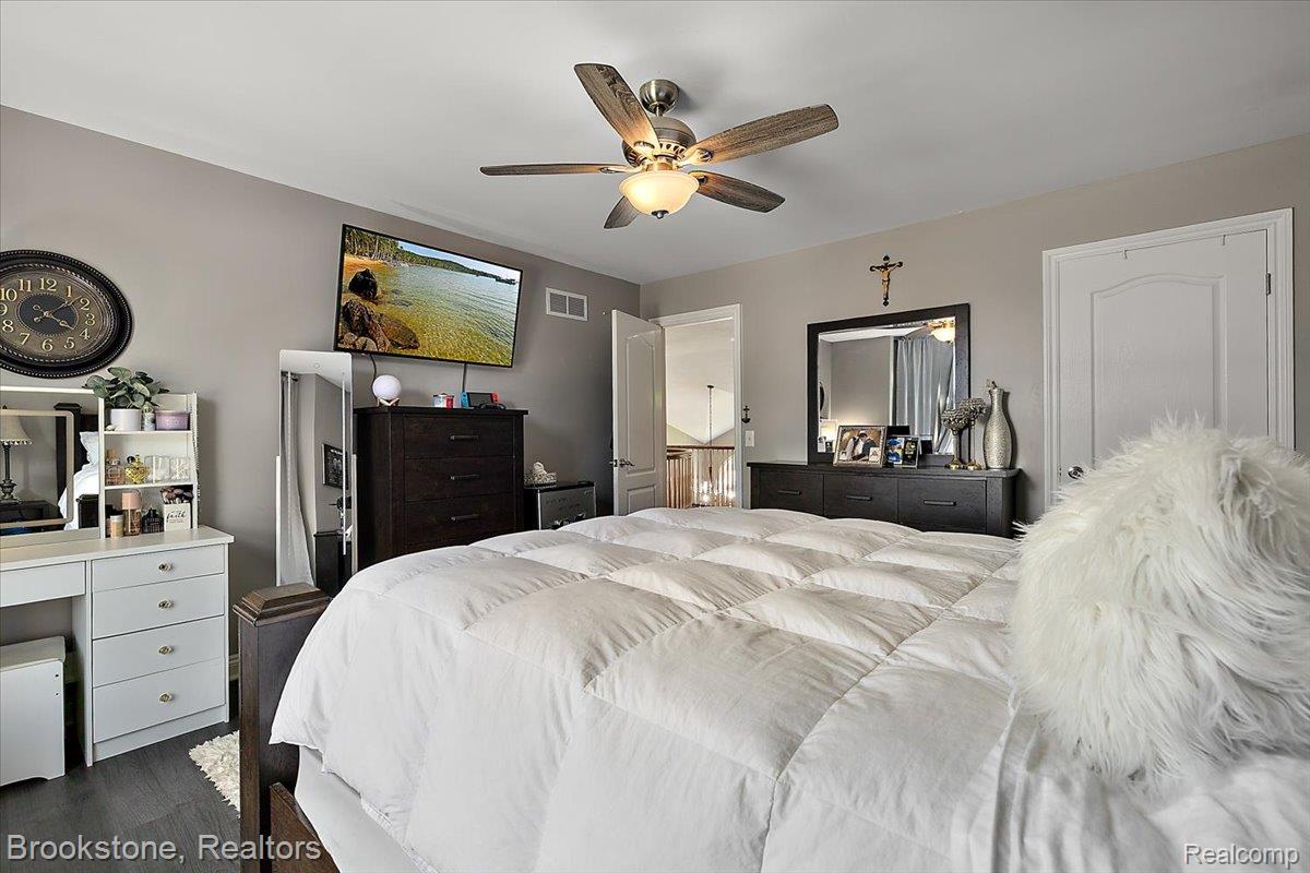 53641 Buckingham Lane