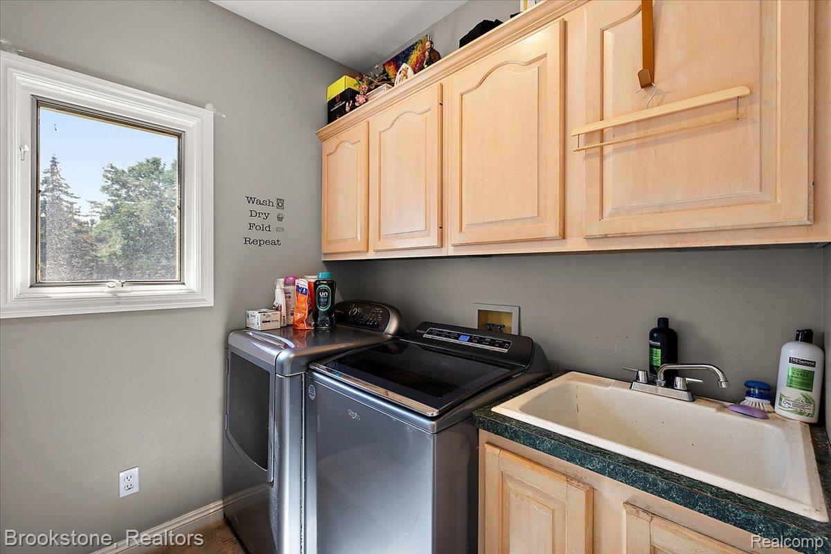 53641 Buckingham Lane