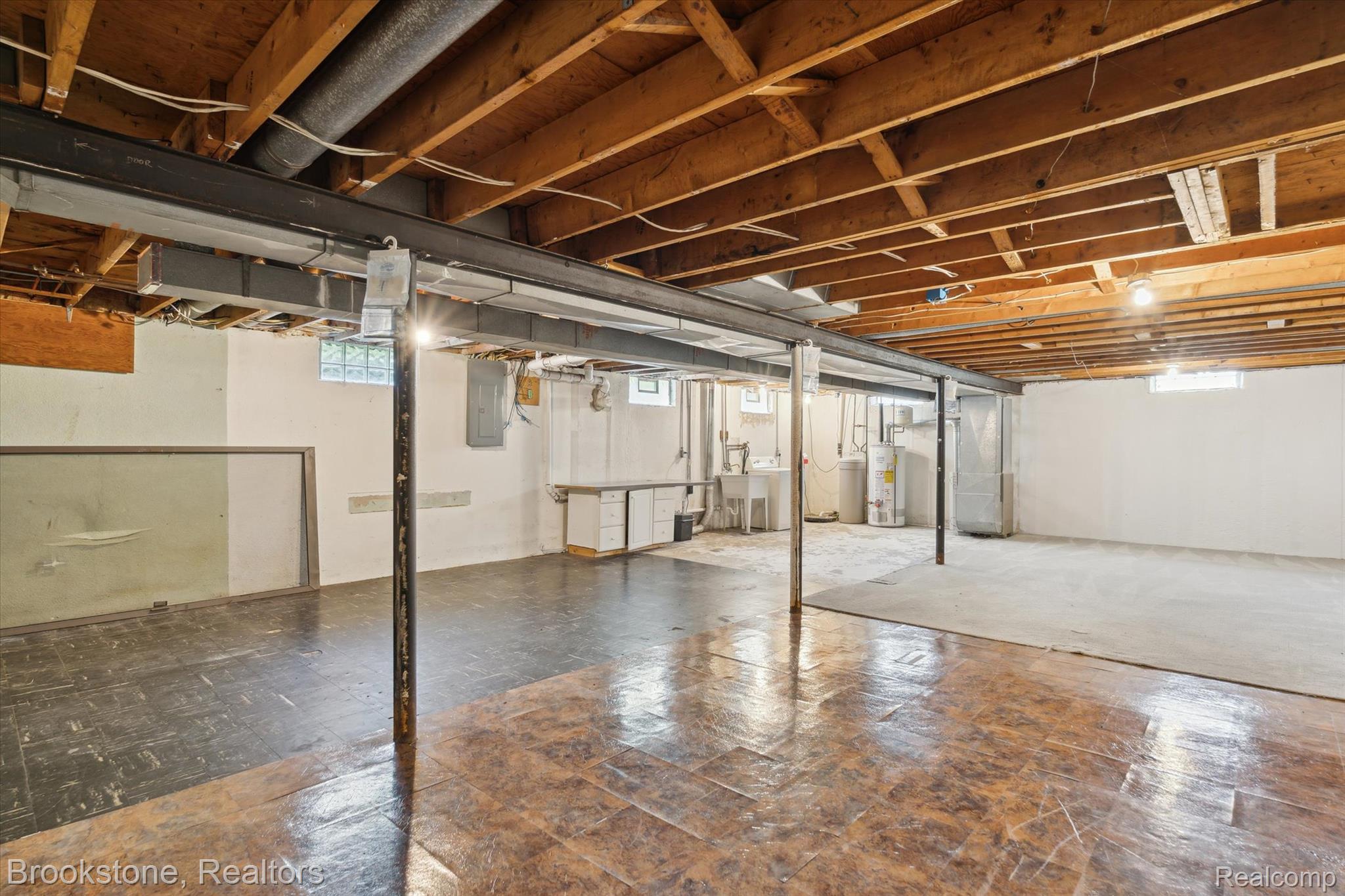 6055 Cramlane Drive