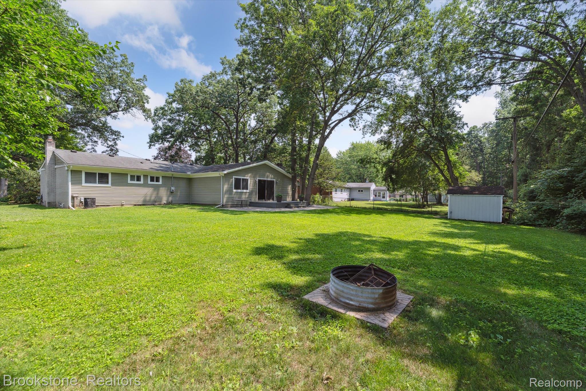 6055 Cramlane Drive