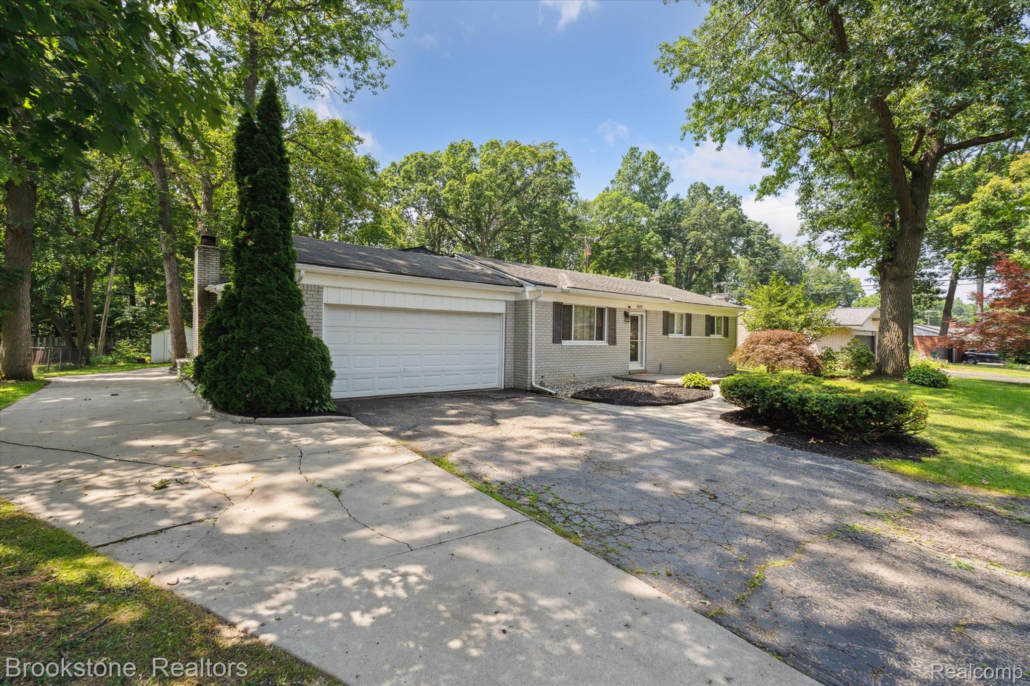 6055 Cramlane Drive