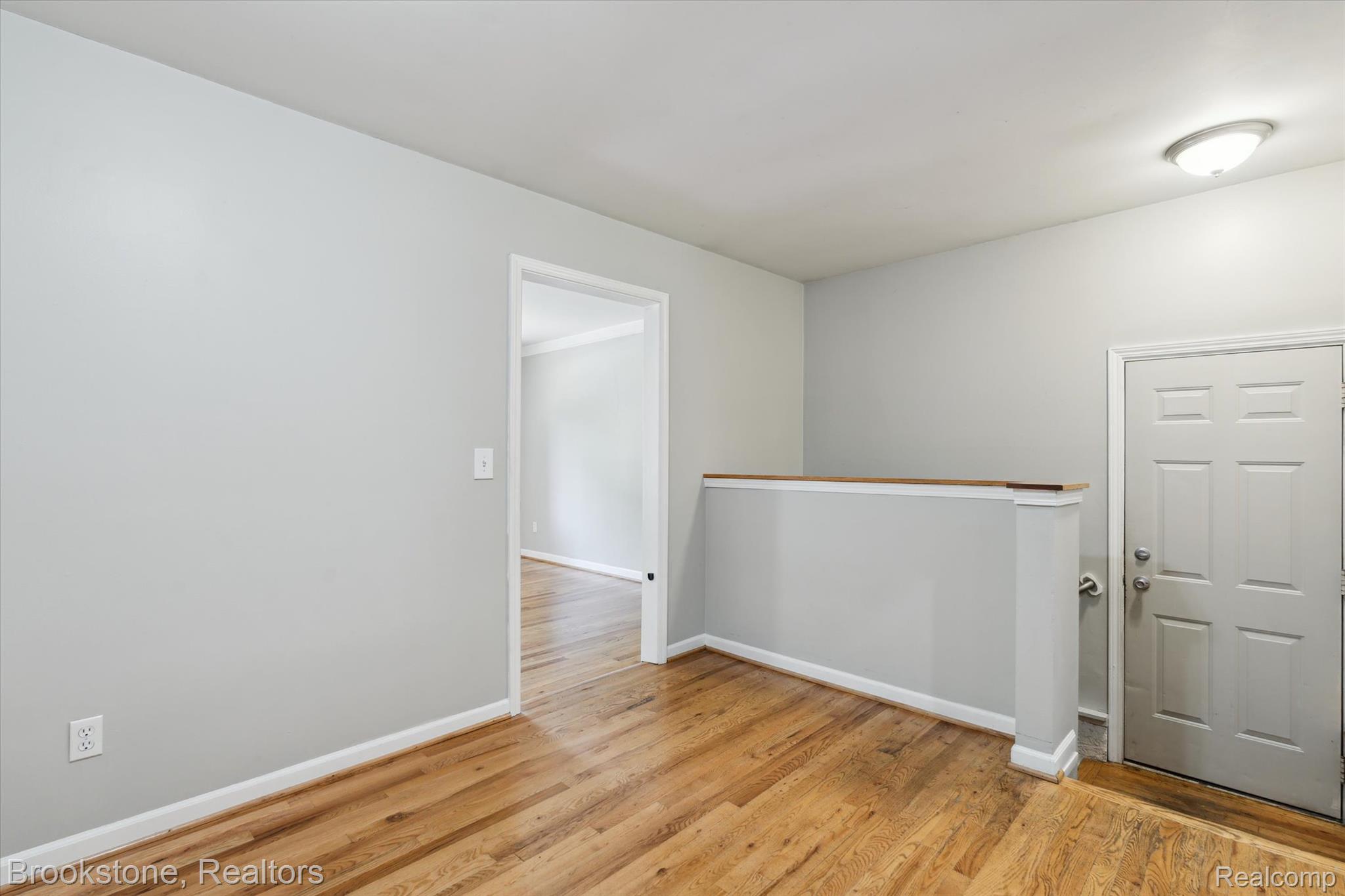 6055 Cramlane Drive