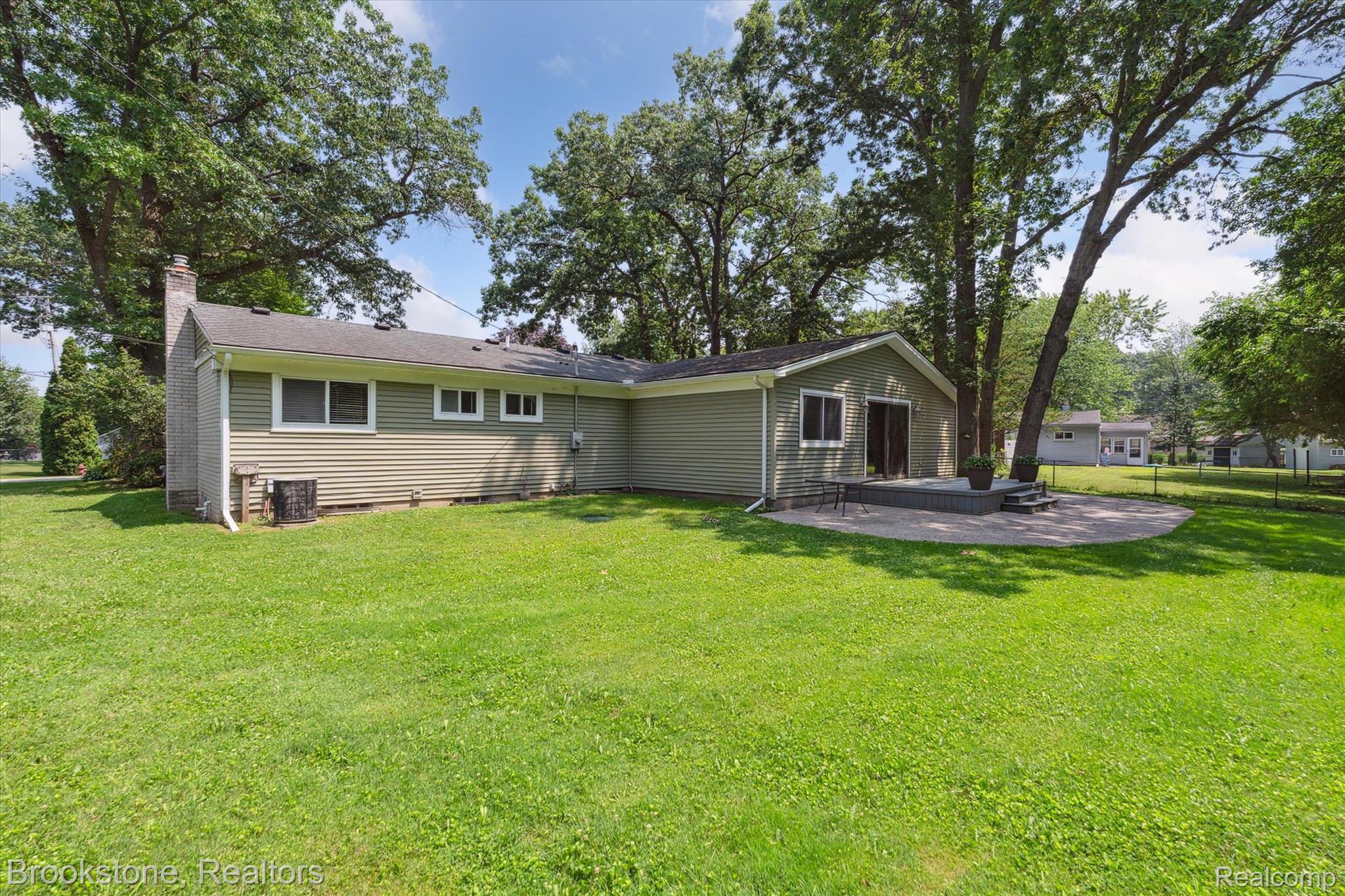 6055 Cramlane Drive
