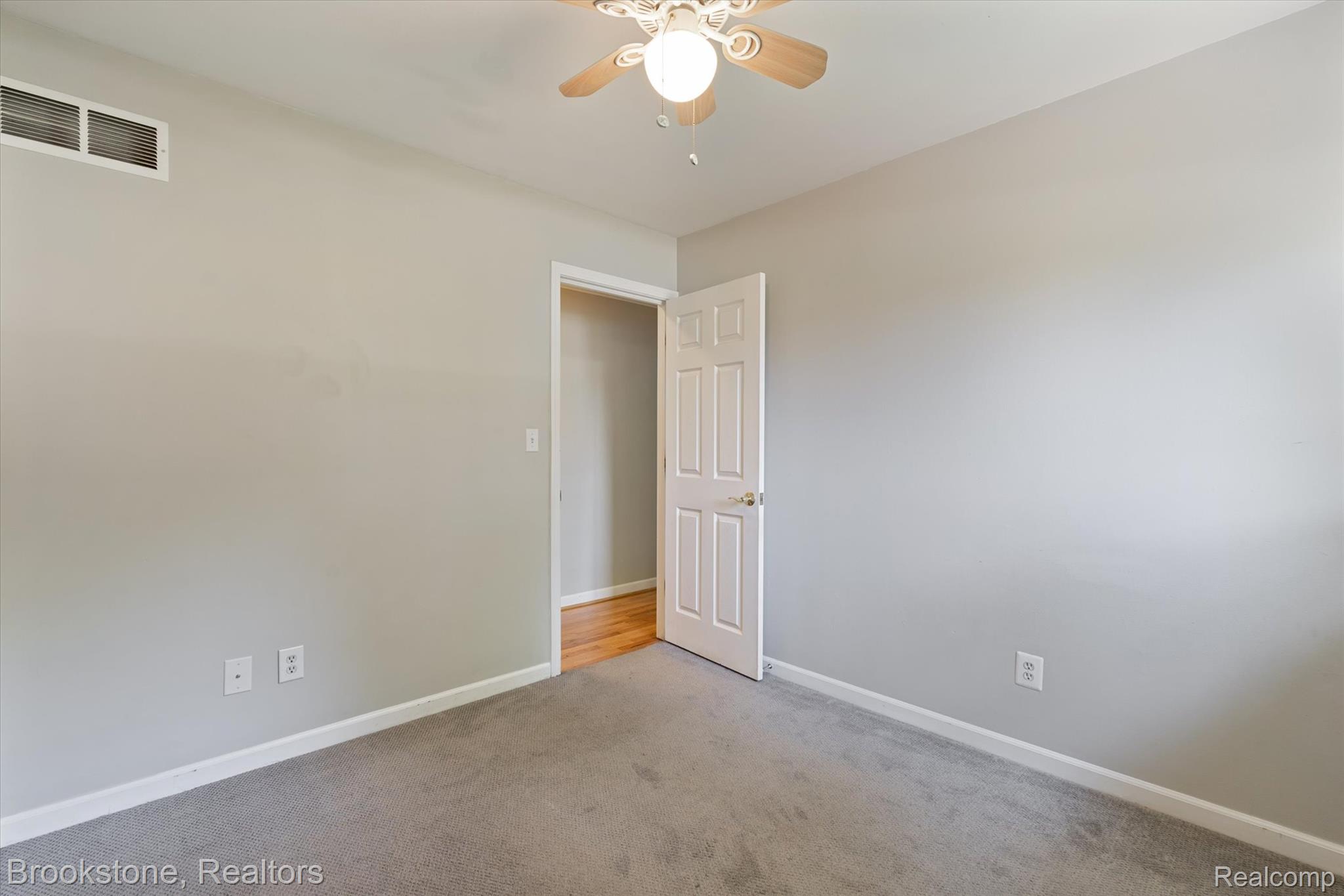 6055 Cramlane Drive