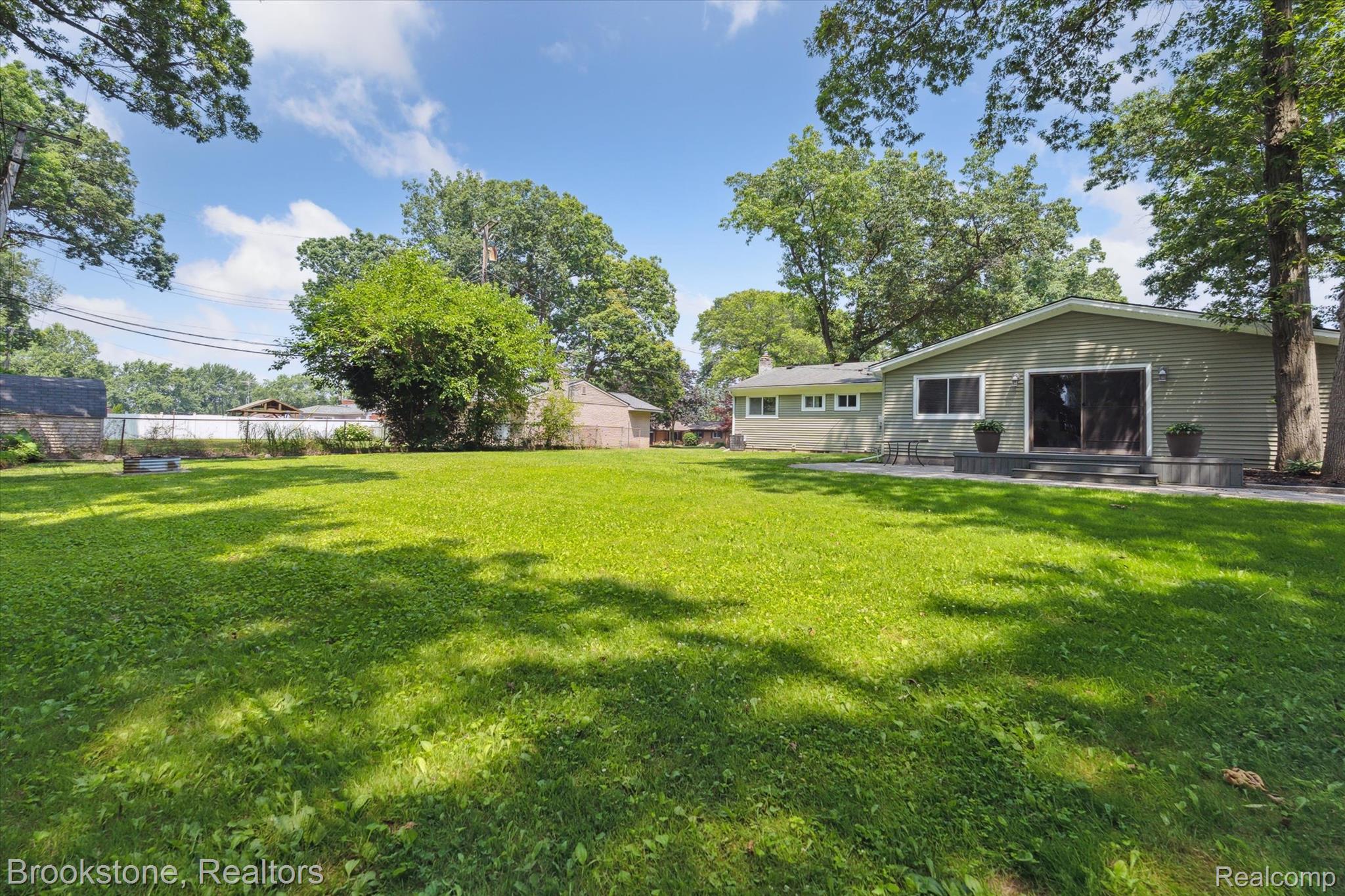 6055 Cramlane Drive