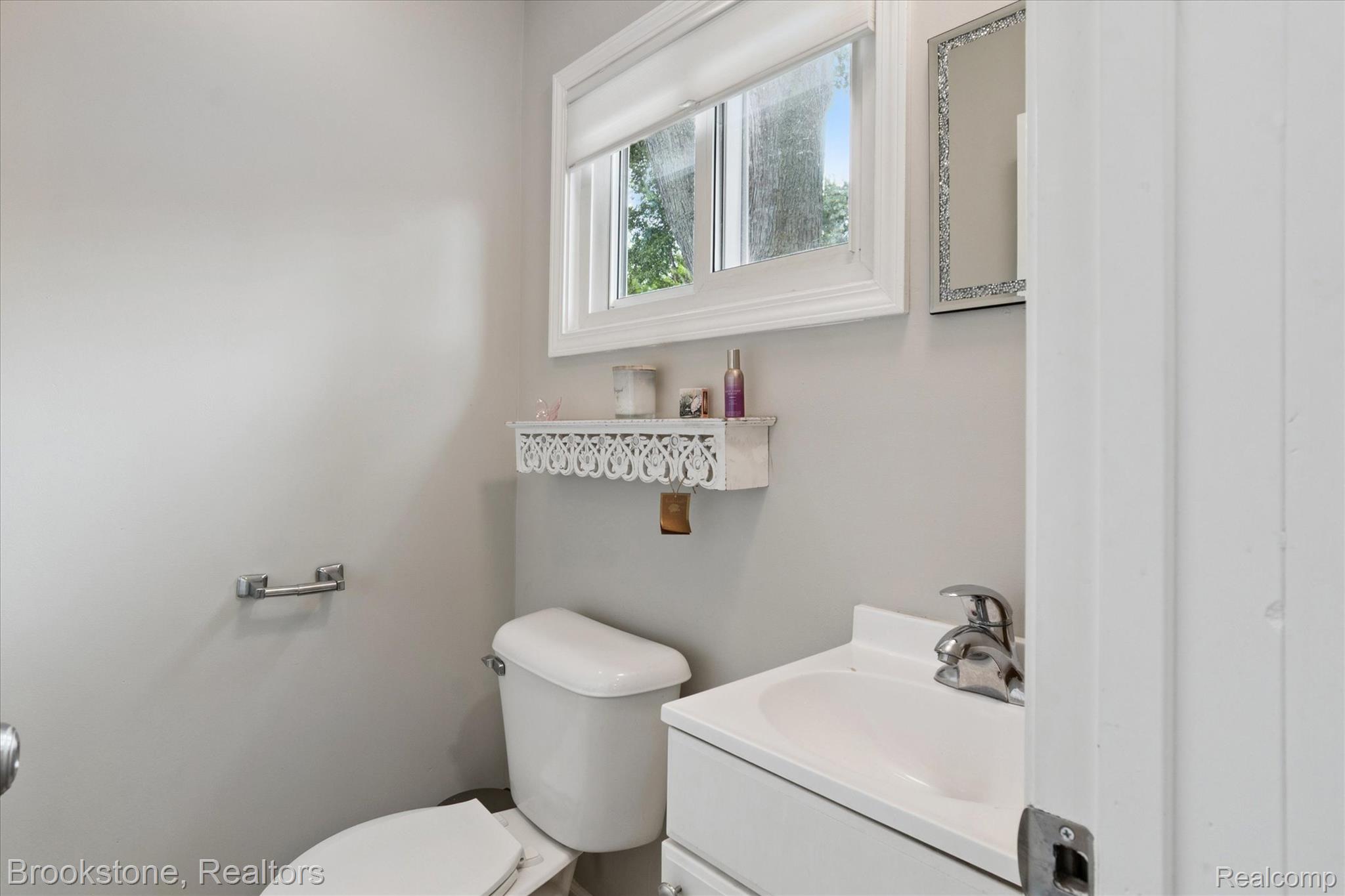 28249 Red Leaf Lane