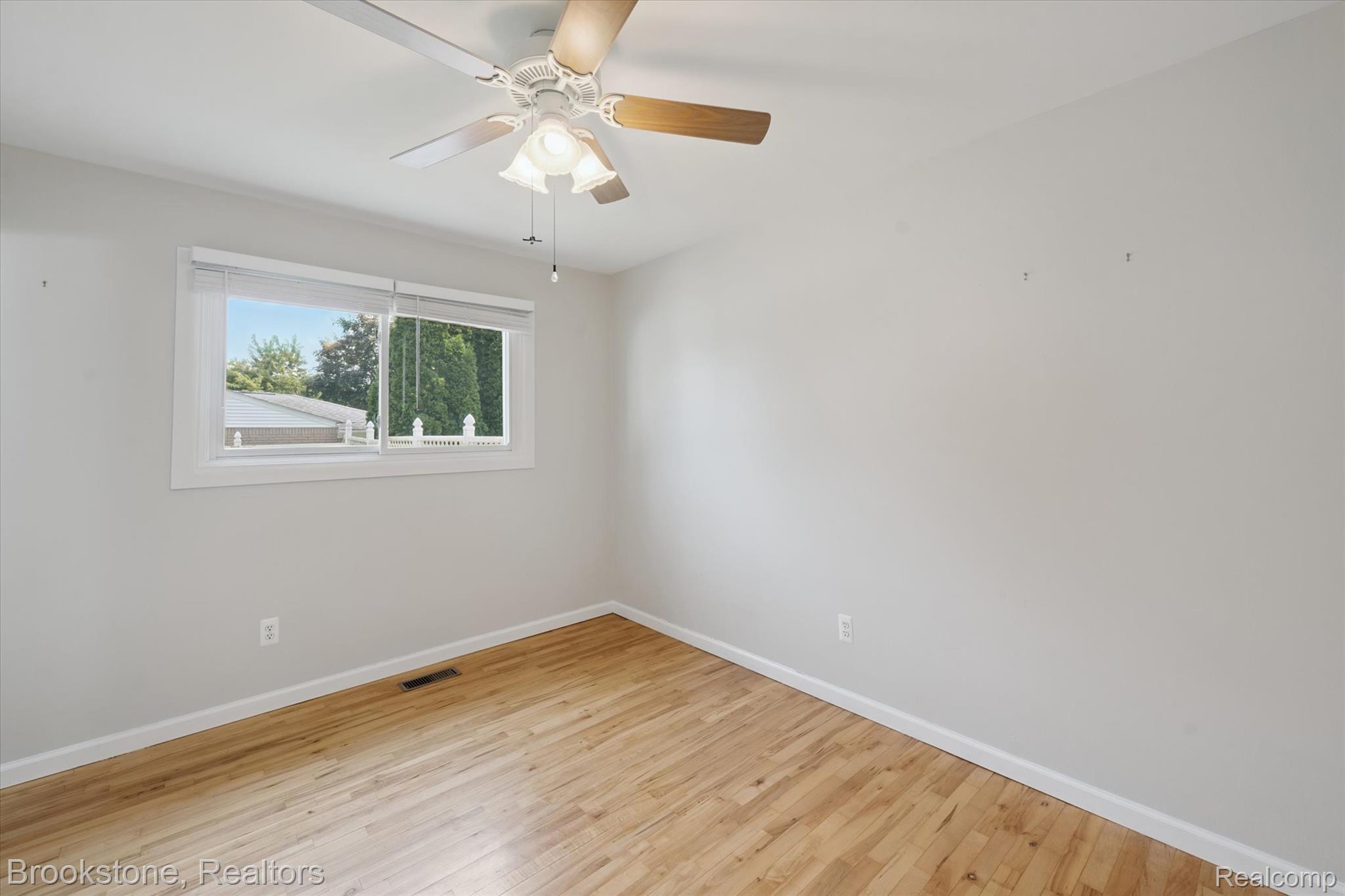 6040 Cramlane Drive