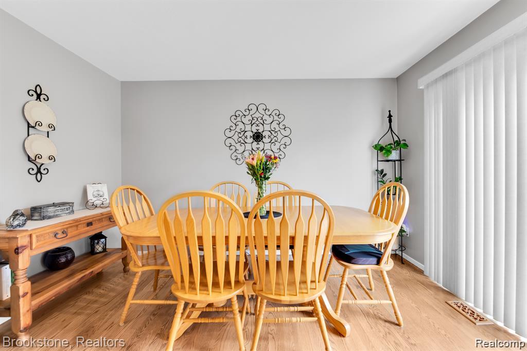 5280 Brantford Court