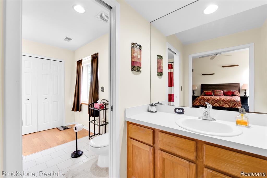5280 Brantford Court