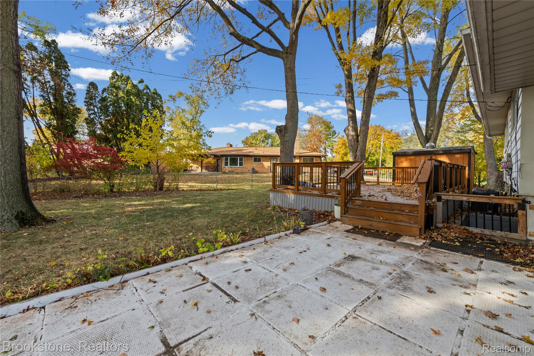 23519 Meadow Park