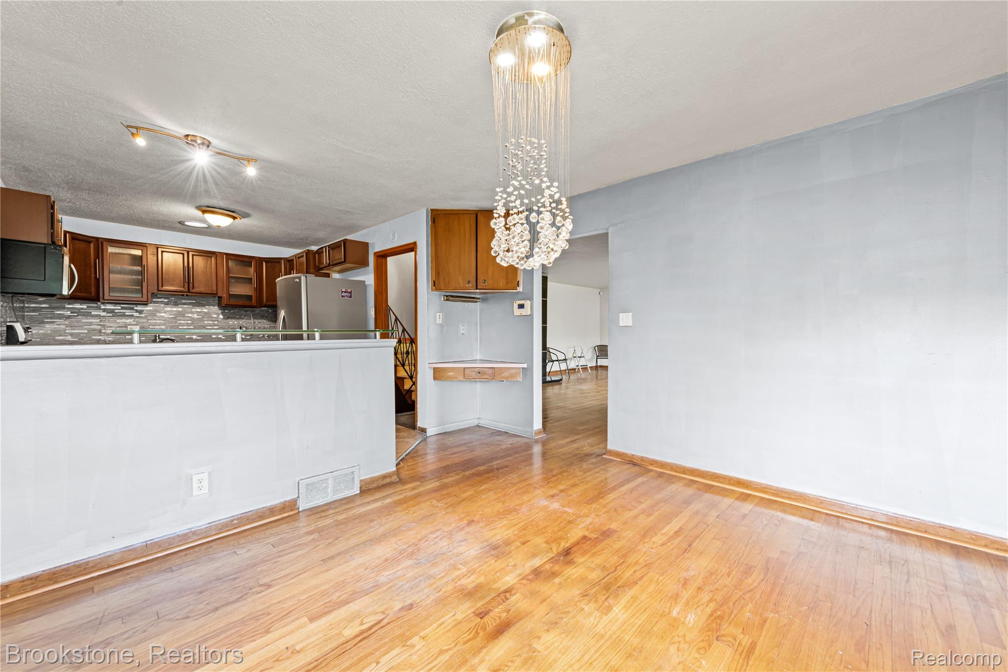 23519 Meadow Park