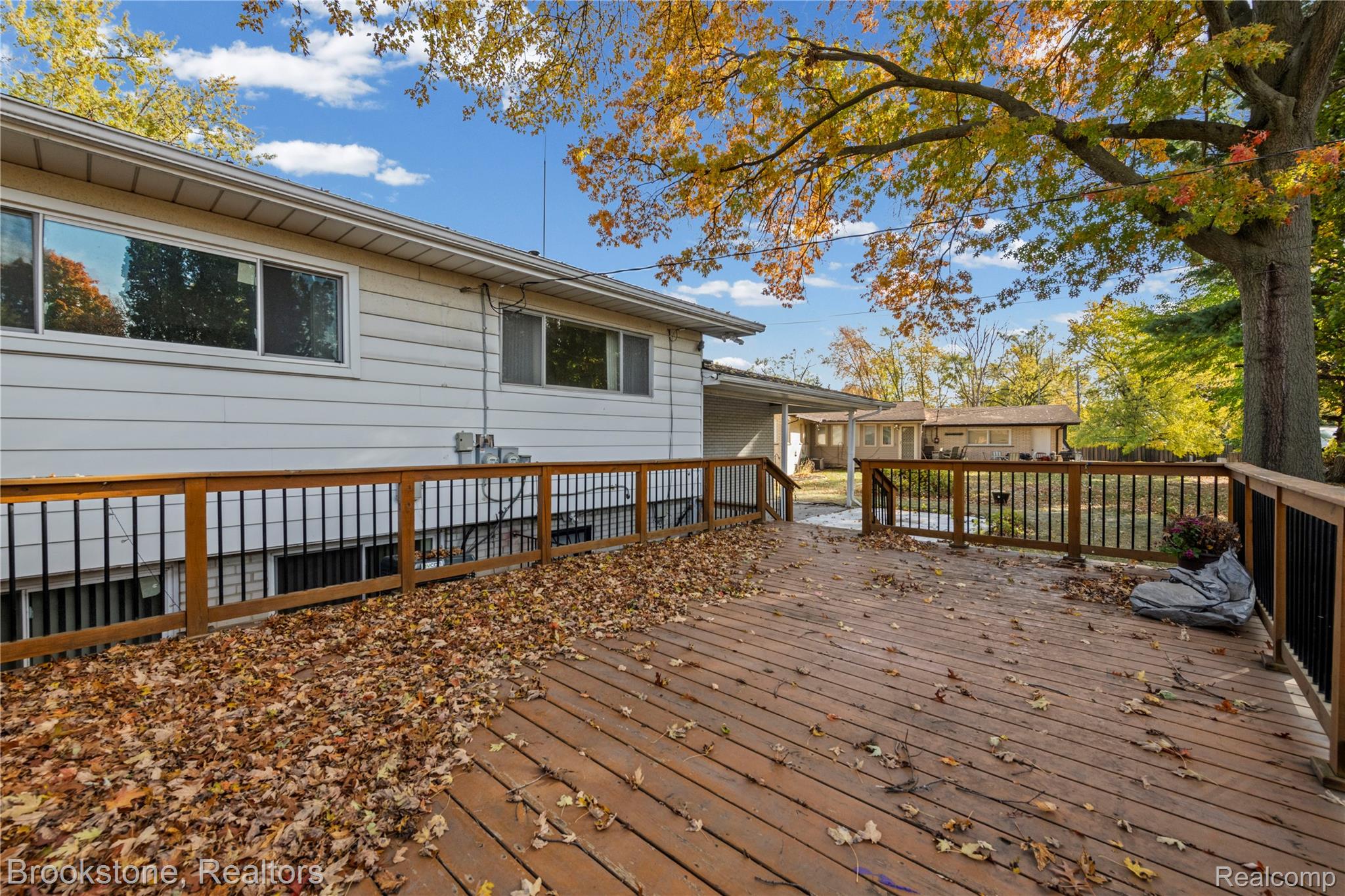 23519 Meadow Park