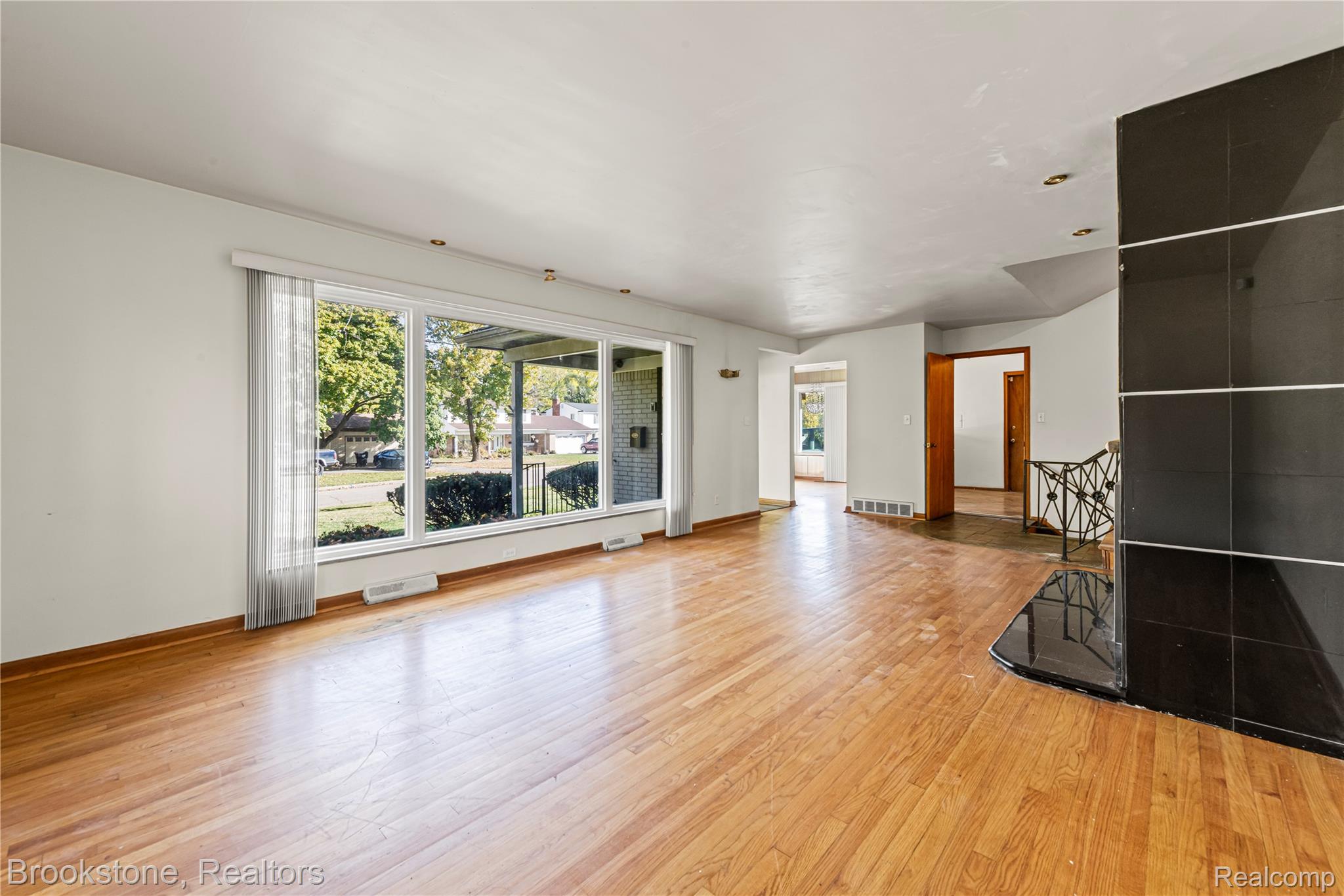 23519 Meadow Park