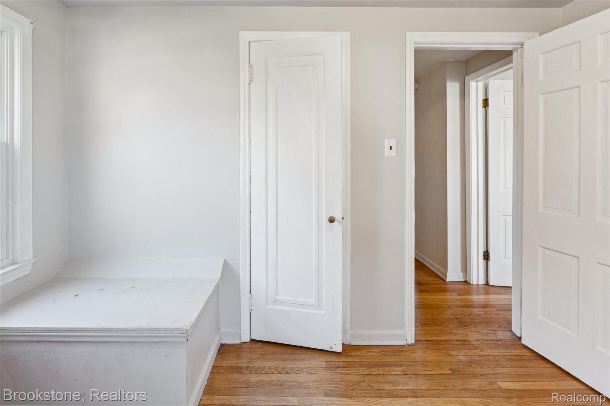 4359 Courville Street