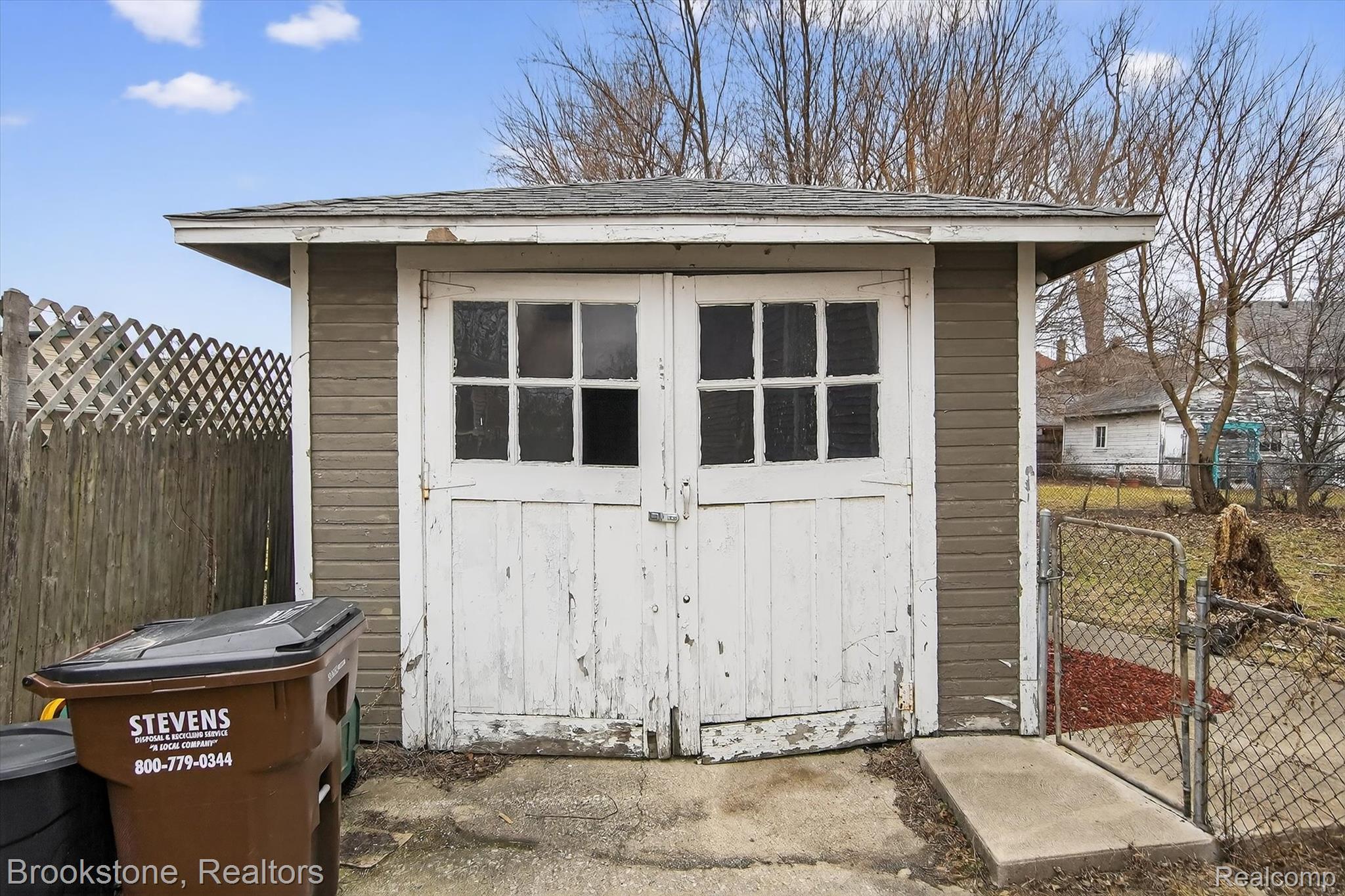 812 Bacon Street