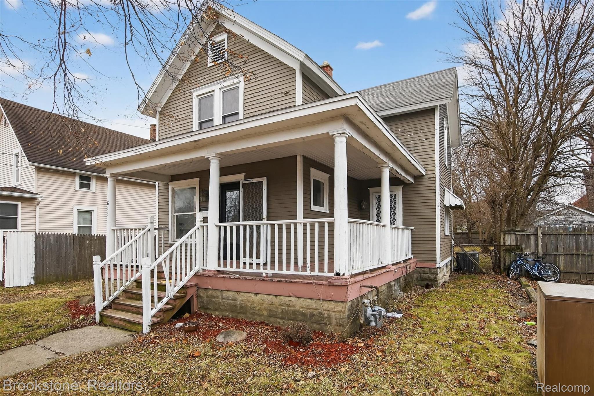 812 Bacon Street